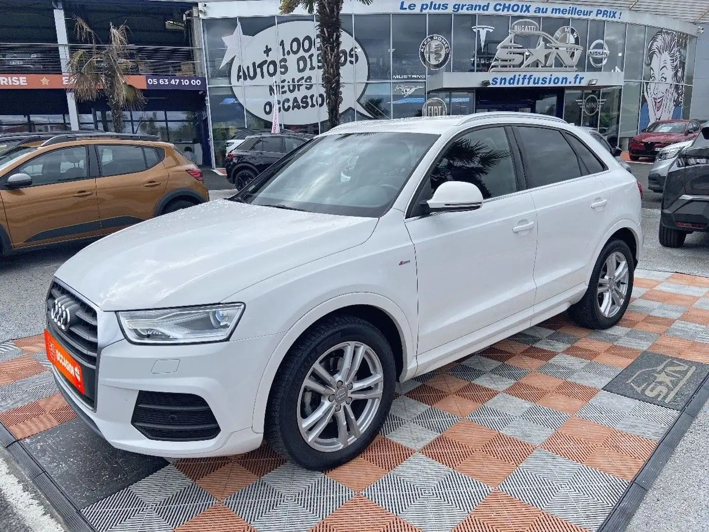 Audi Q3 2.0 TDI 150 BV6 S-LINE Blanc - 1