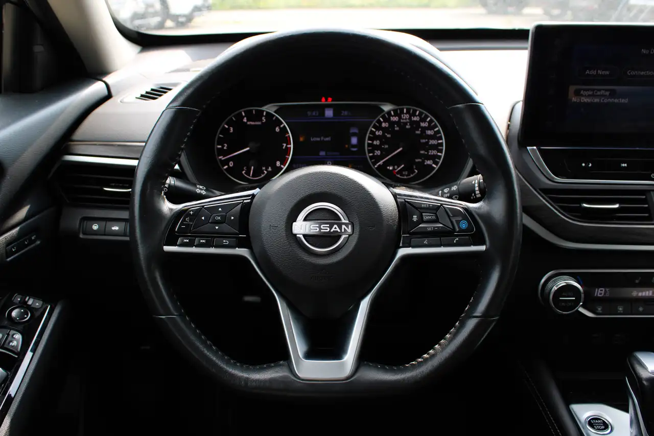 Nissan Altima fotografie Nissan Altima