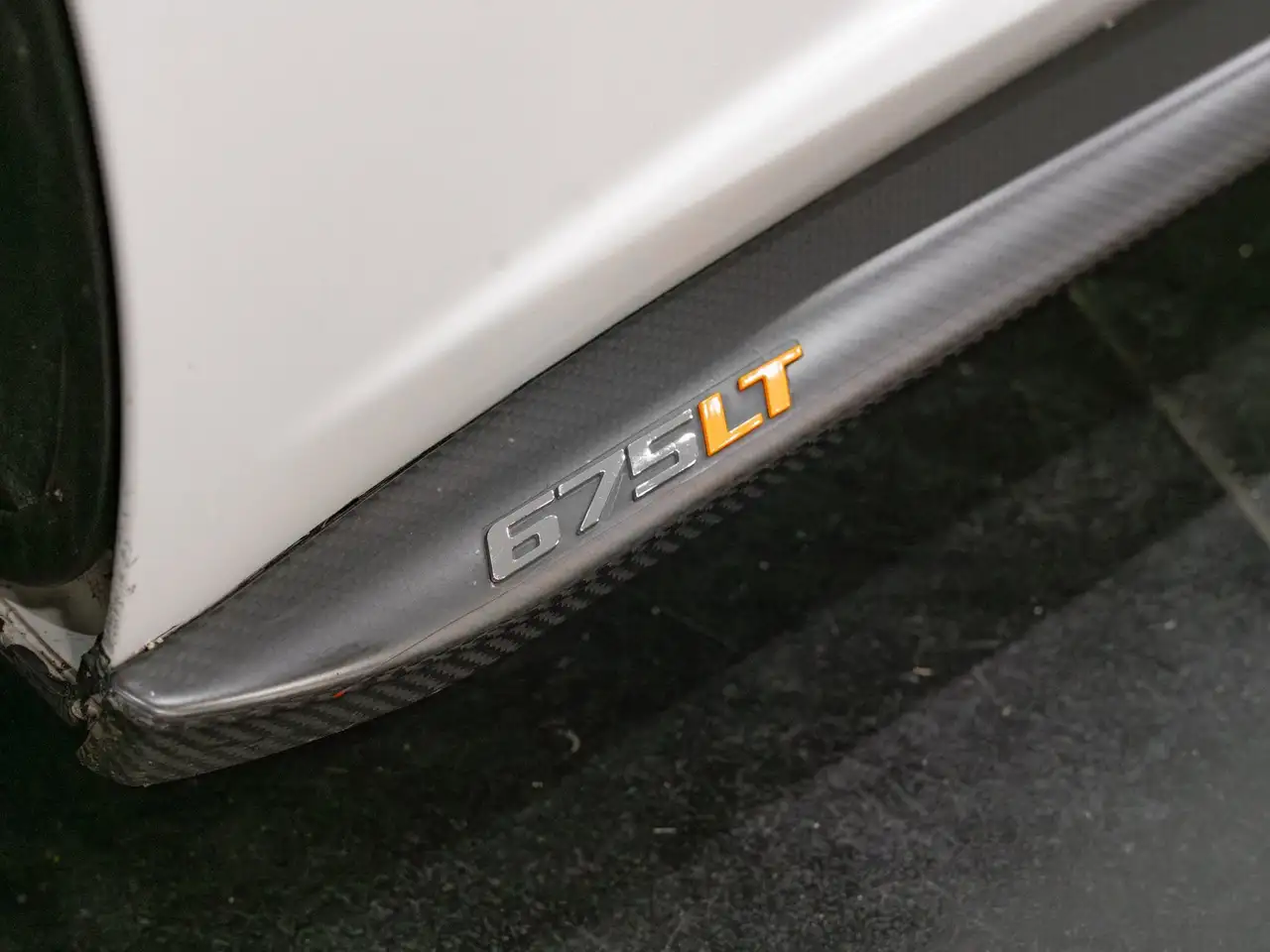 McLaren 675LT снимка McLaren 675LT