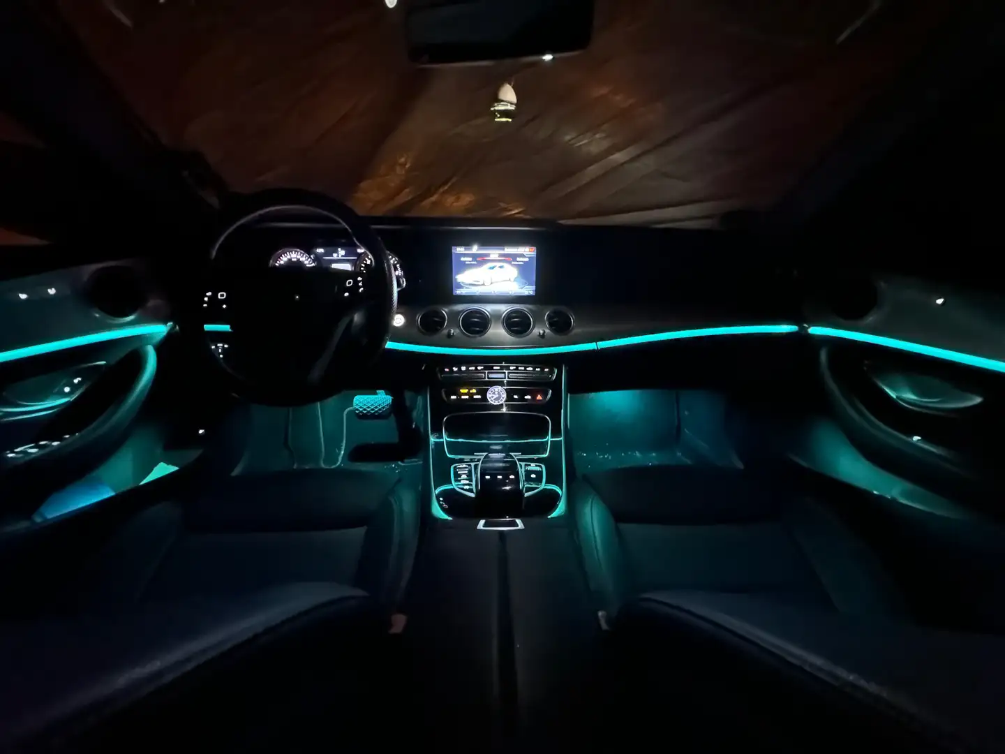 Mercedes-Benz E 200 E 200 d 9G-TRONIC Avantgarde Yeşil - 2
