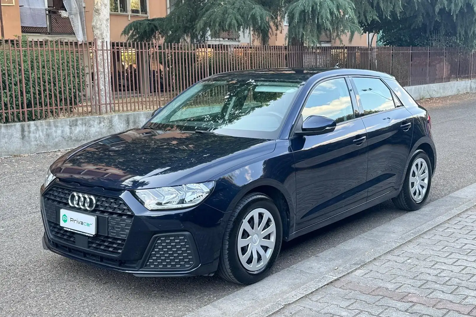 Audi A1 A1 SPB 25 TFSI Admired Advanced Blauw - 1