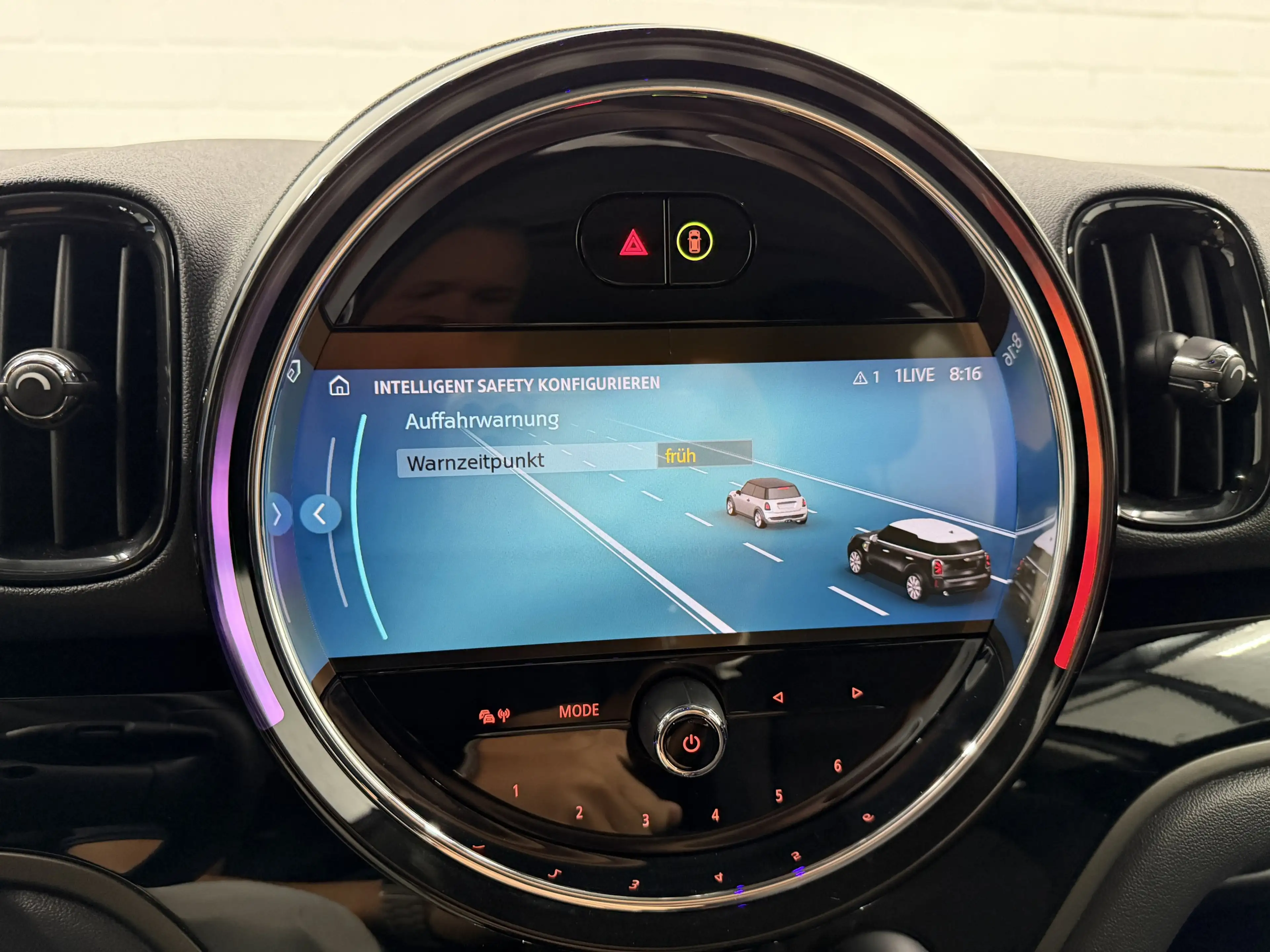 MINI Cooper SE Countryman All4 Aut. Essential Trim — photo 19