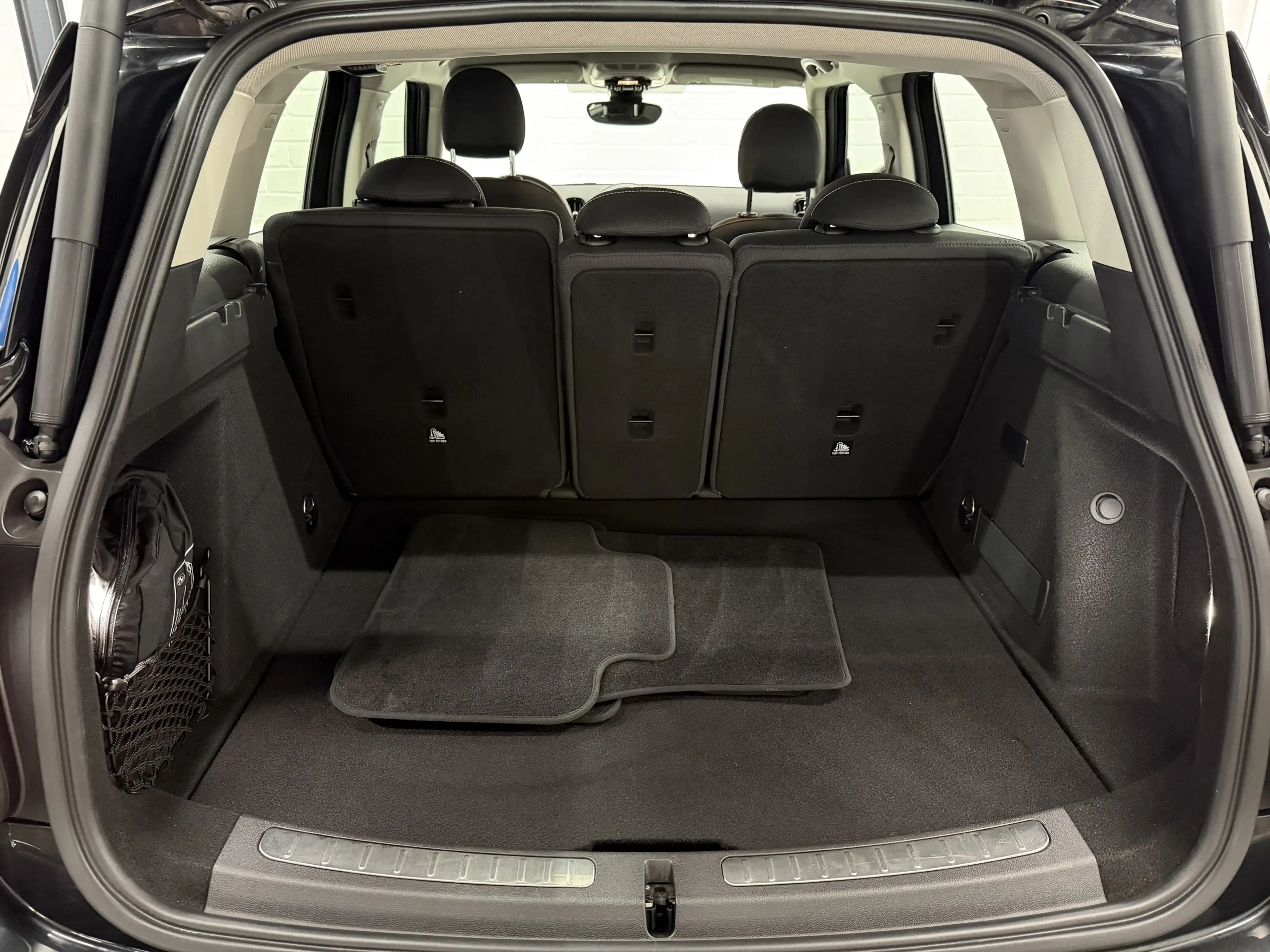 MINI Cooper SE Countryman All4 Aut. Essential Trim — photo 12