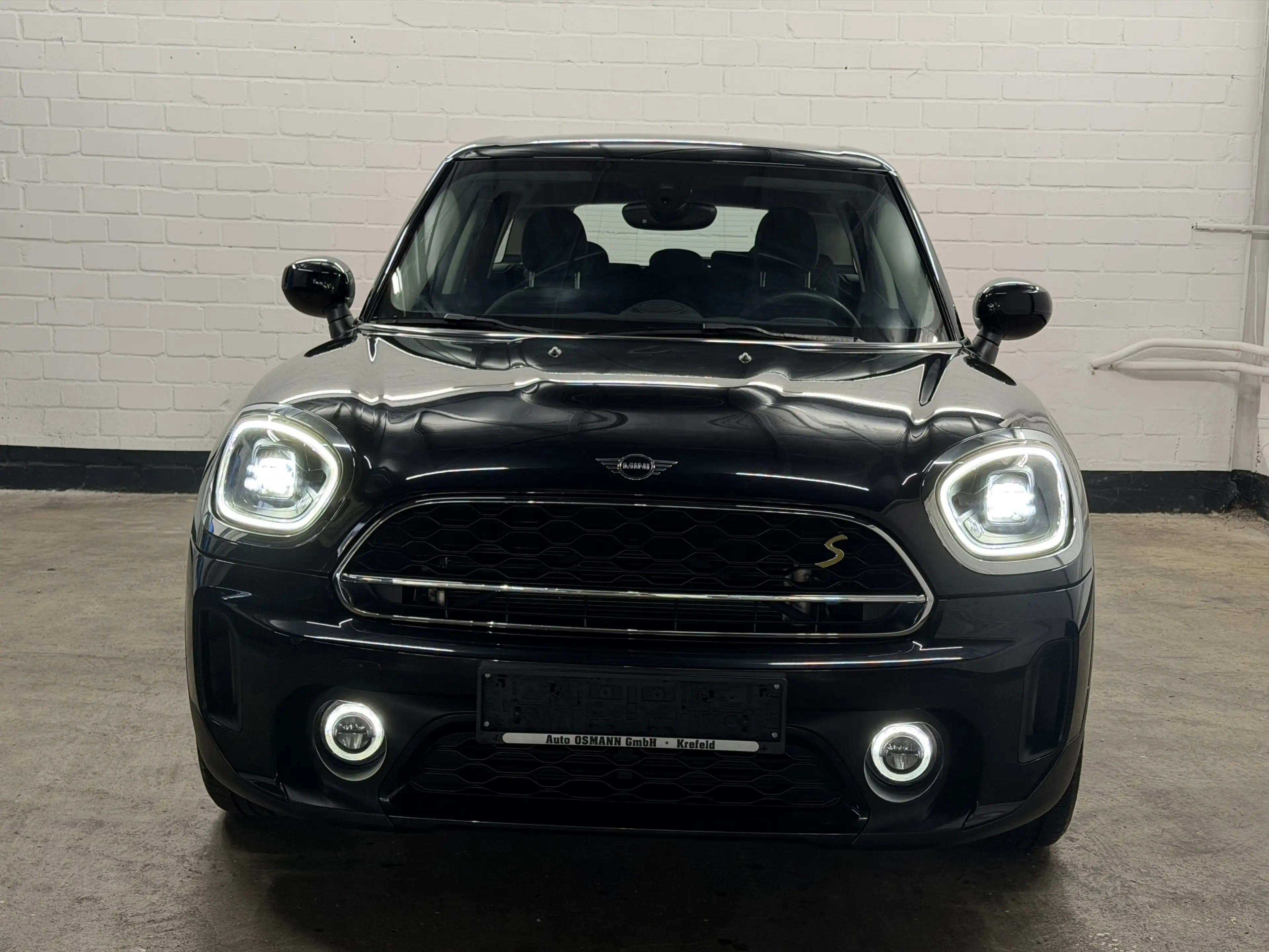 MINI Cooper SE Countryman All4 Aut. Essential Trim — photo 3