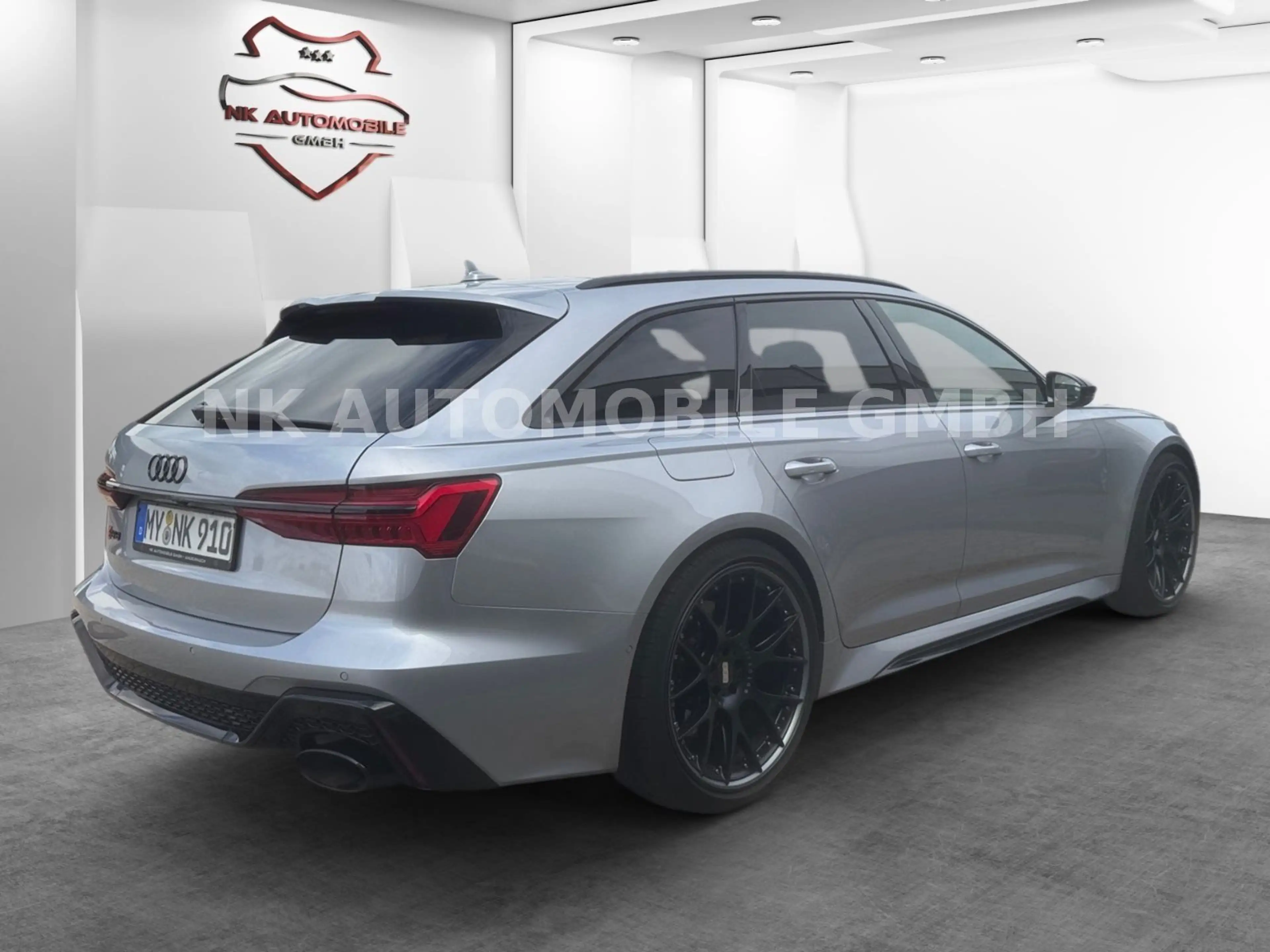 Audi RS6 Avant 4.0 TFSI*PANO*B&O*KERAMIK*HUD*NIGHT — photo 2