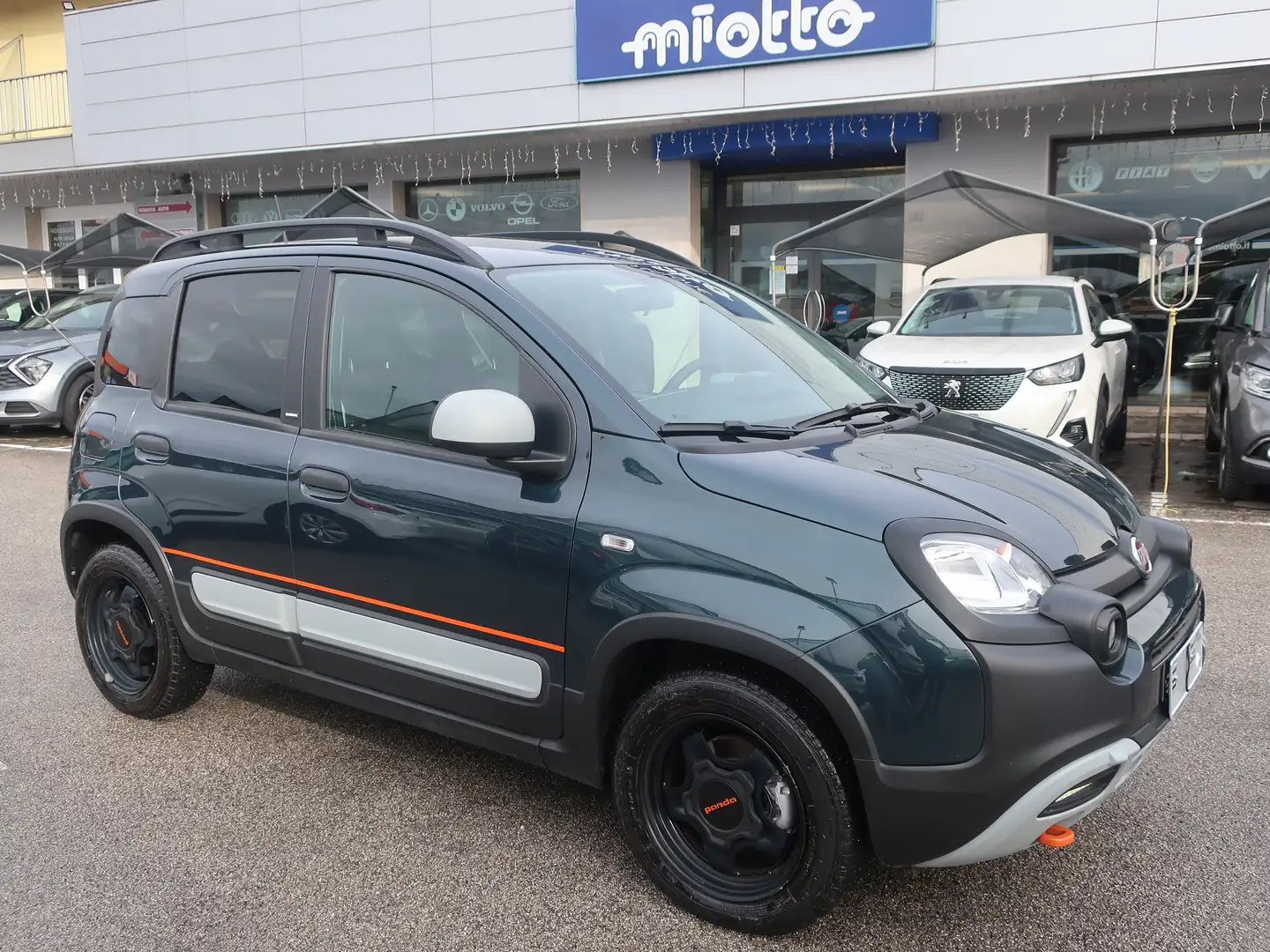 Fiat Panda Panda 1.0 firefly hybrid Garmin s&s Cross Verde - 1