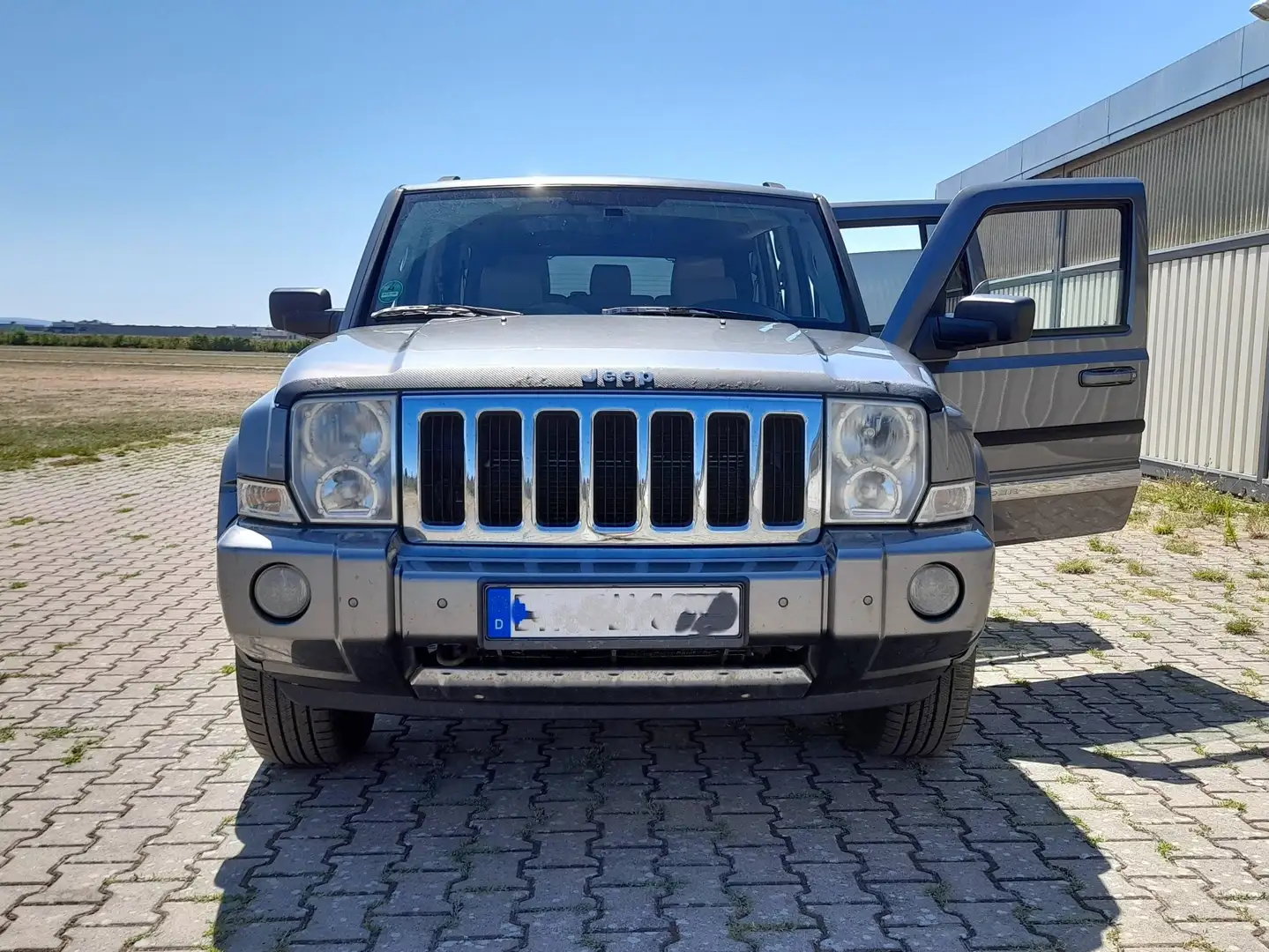 Jeep Commander Commander Diesel 3.0 CRD DPF Automatik Limited Grau - 2