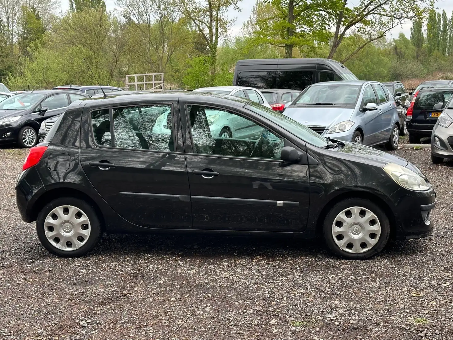 Renault Clio 1.2-16V Special Line met NAP Чорний - 2