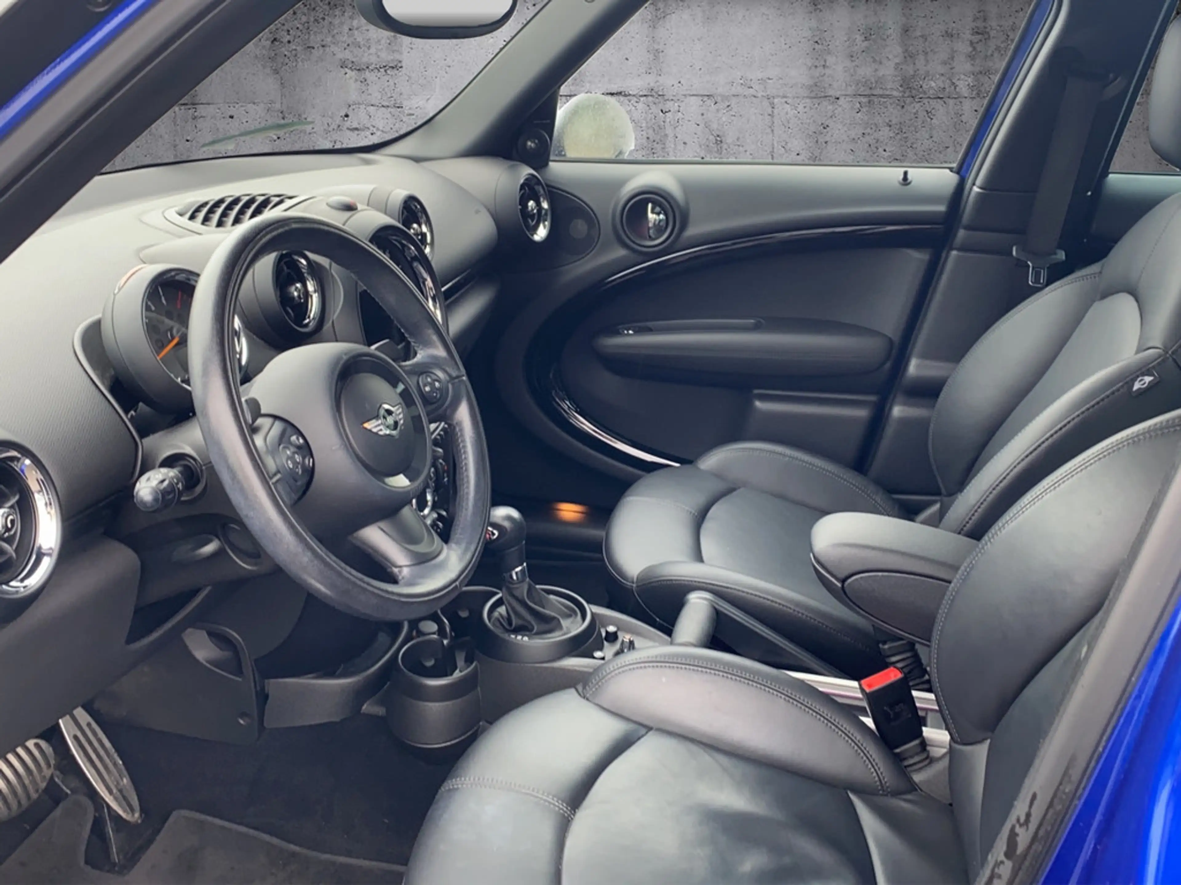 MINI Cooper SD Countryman — photo 9