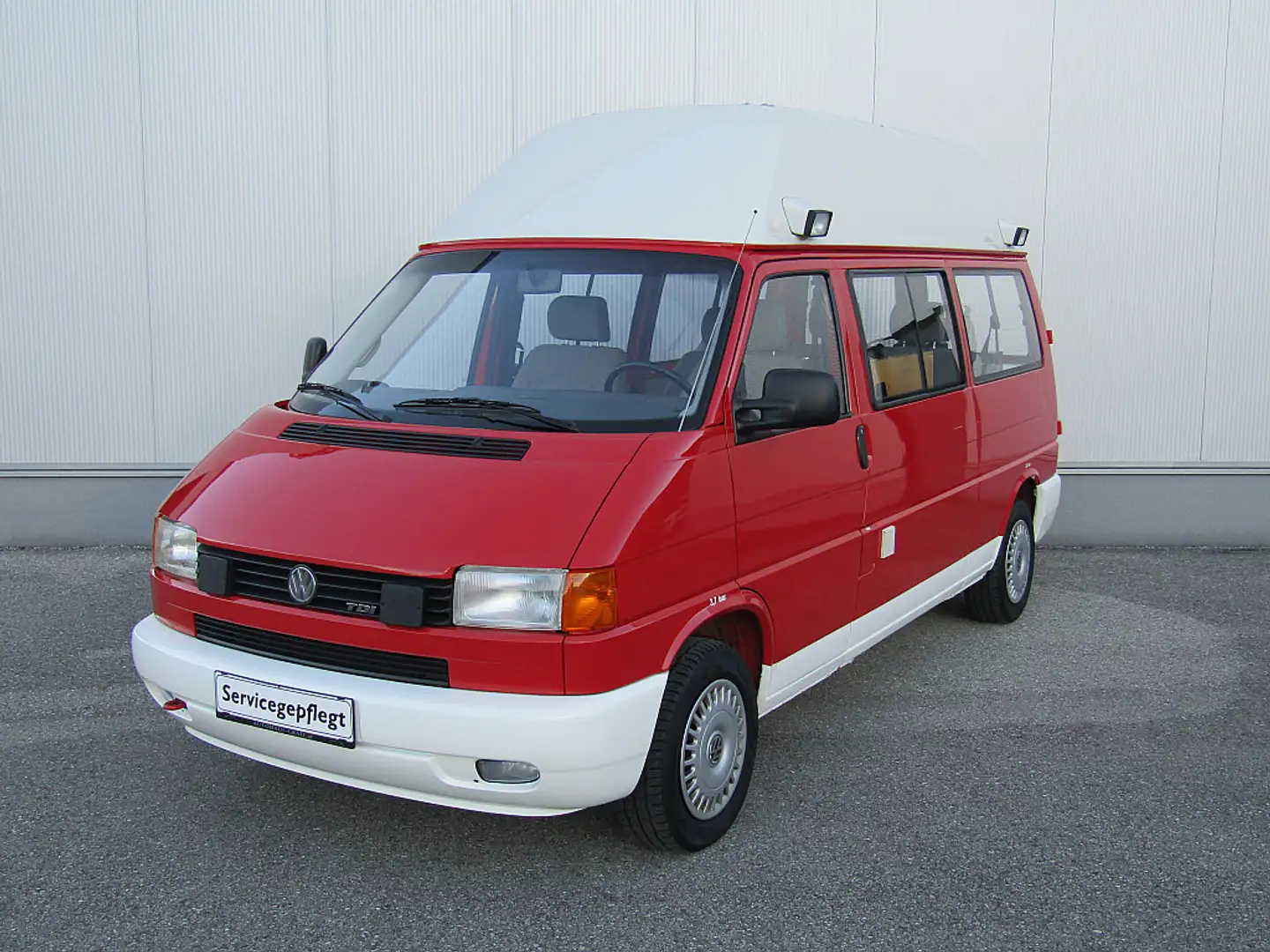 Volkswagen T4 Kombi 2-2-2-3 HR 2,5 lg. TDI Rot - 1