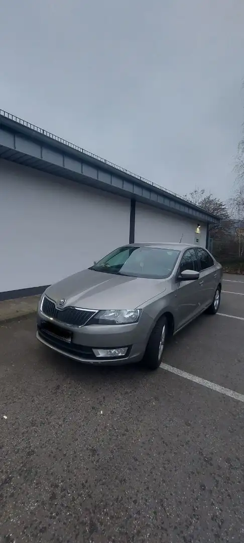 Skoda Rapid/Spaceback Rapid 1.6 TSI Ambition - 1