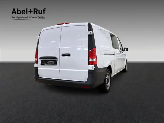 Mercedes-Benz Vito view 7