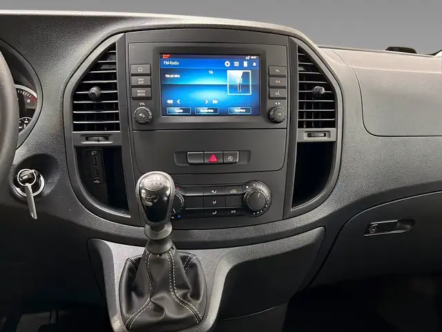 Mercedes-Benz Vito view 15