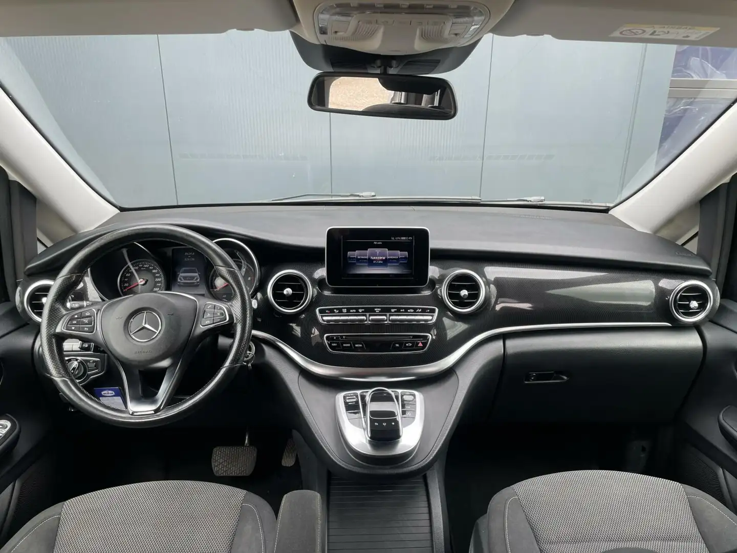 Mercedes-Benz V 220 CDI Lang DC Avantgarde - 2