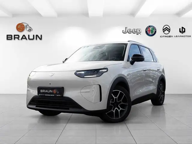 Leapmotor B03X