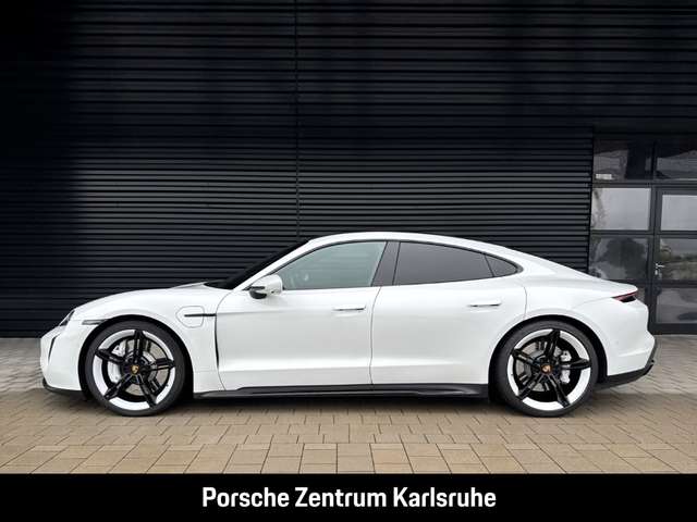 Porsche Taycan GTS BOSE Sitzbelüftung 21-Zoll