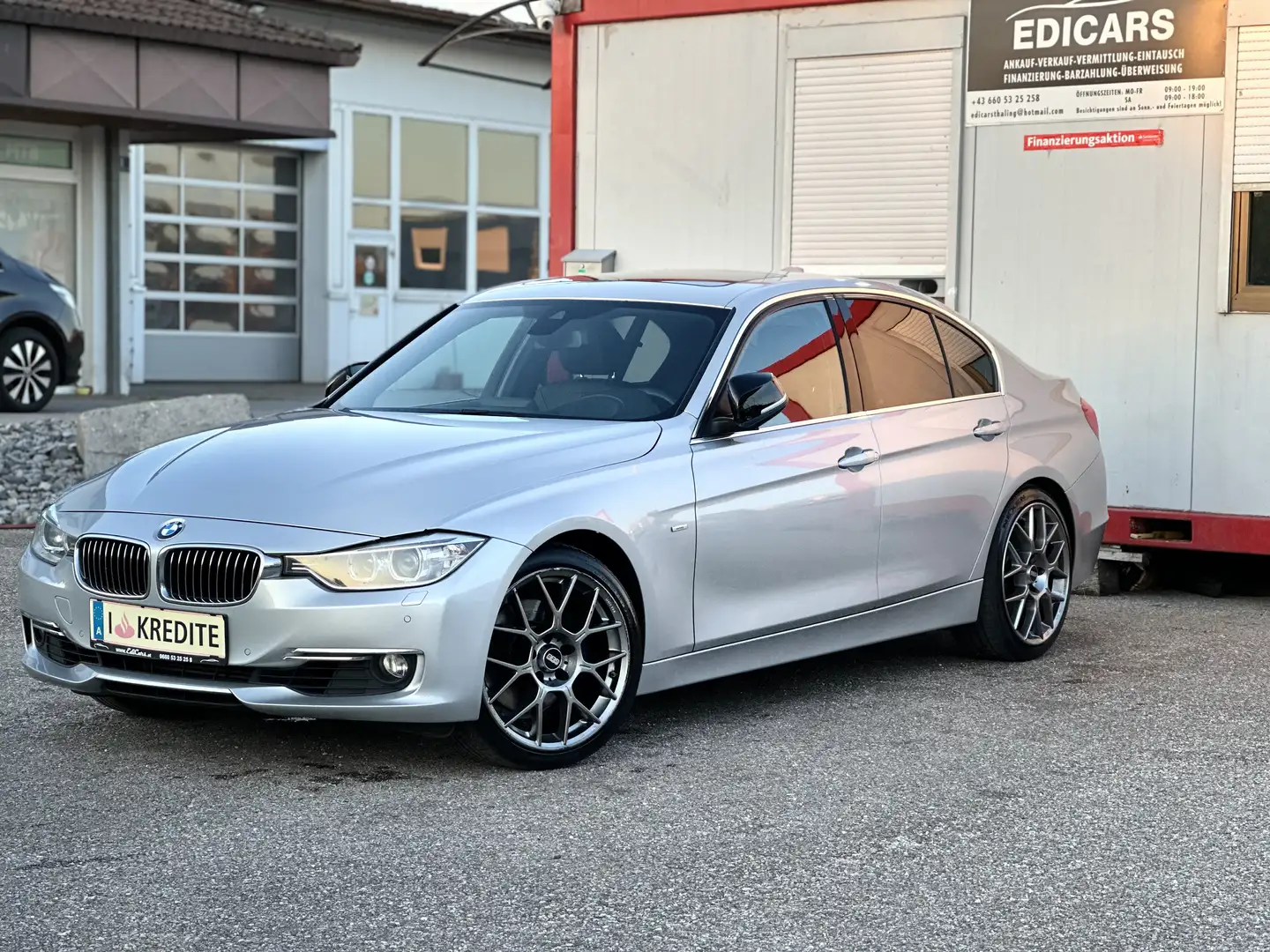 BMW 330 330 d Grau - 1