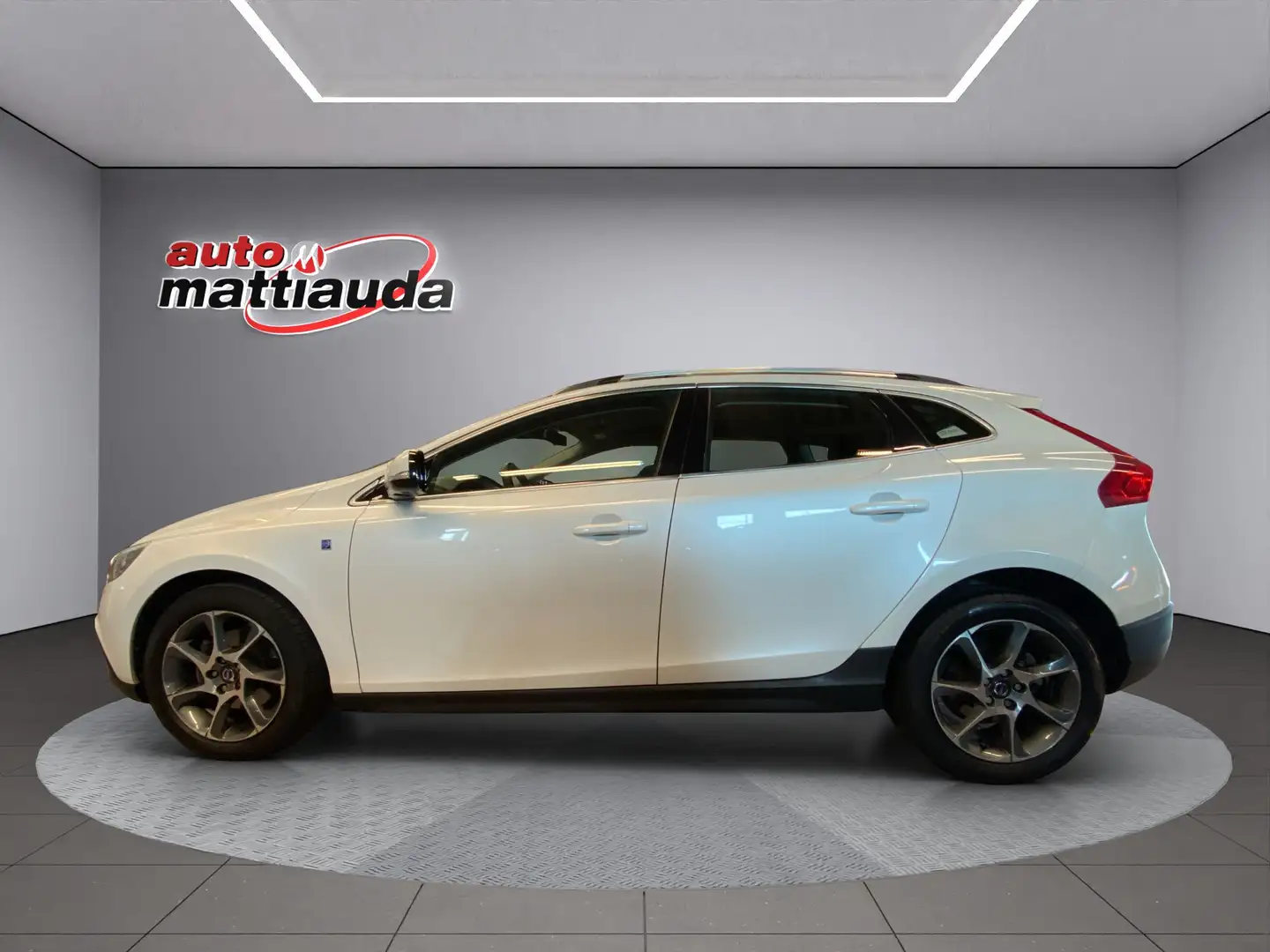 Volvo V40 V40 Cross Country 1.6 d2 Volvo Ocean Race Bianco - 2