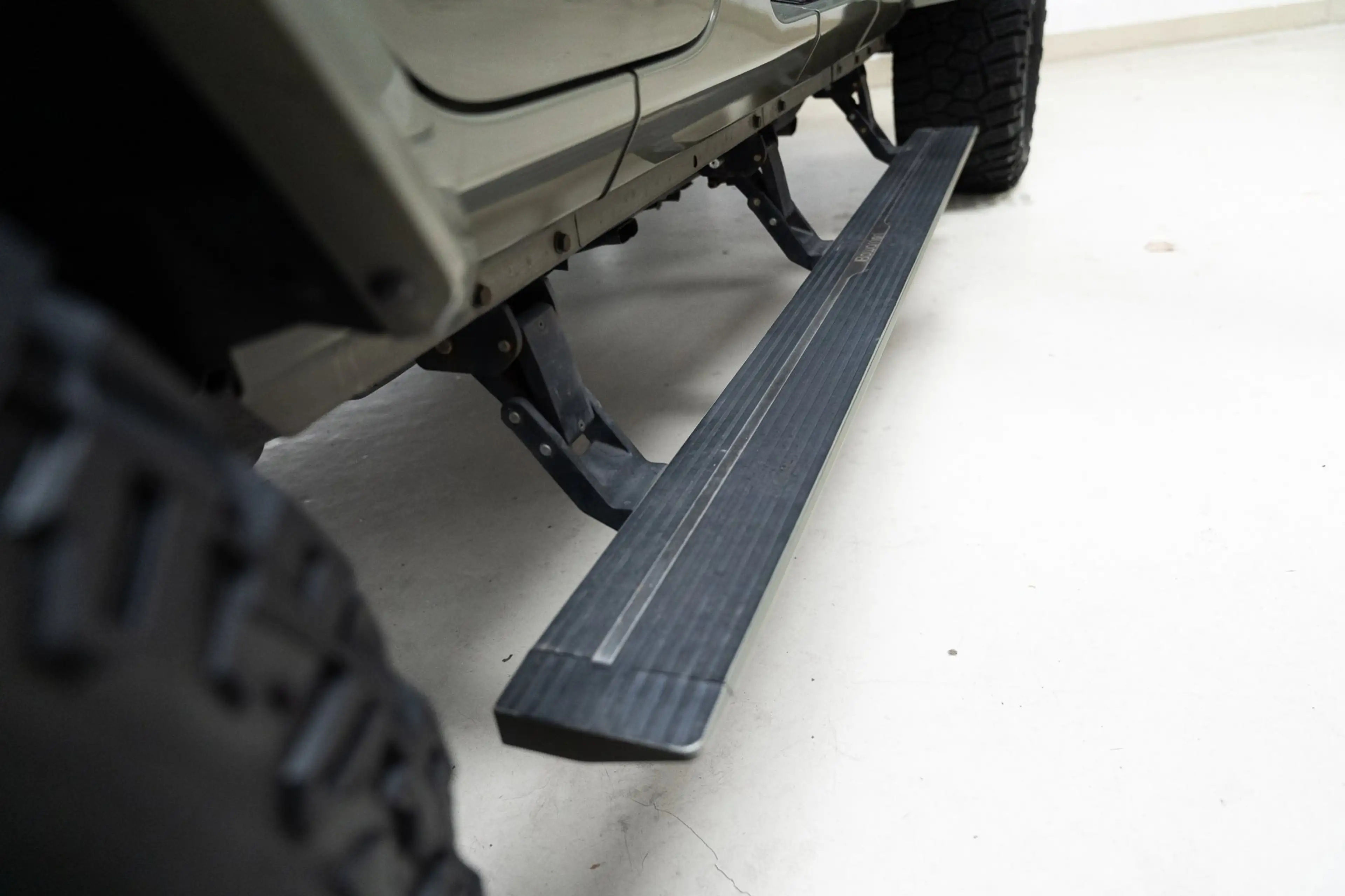 Jeep Wrangler Unlimited 4xe 380 Sahara - BRUTE - Convertible - — photo 11
