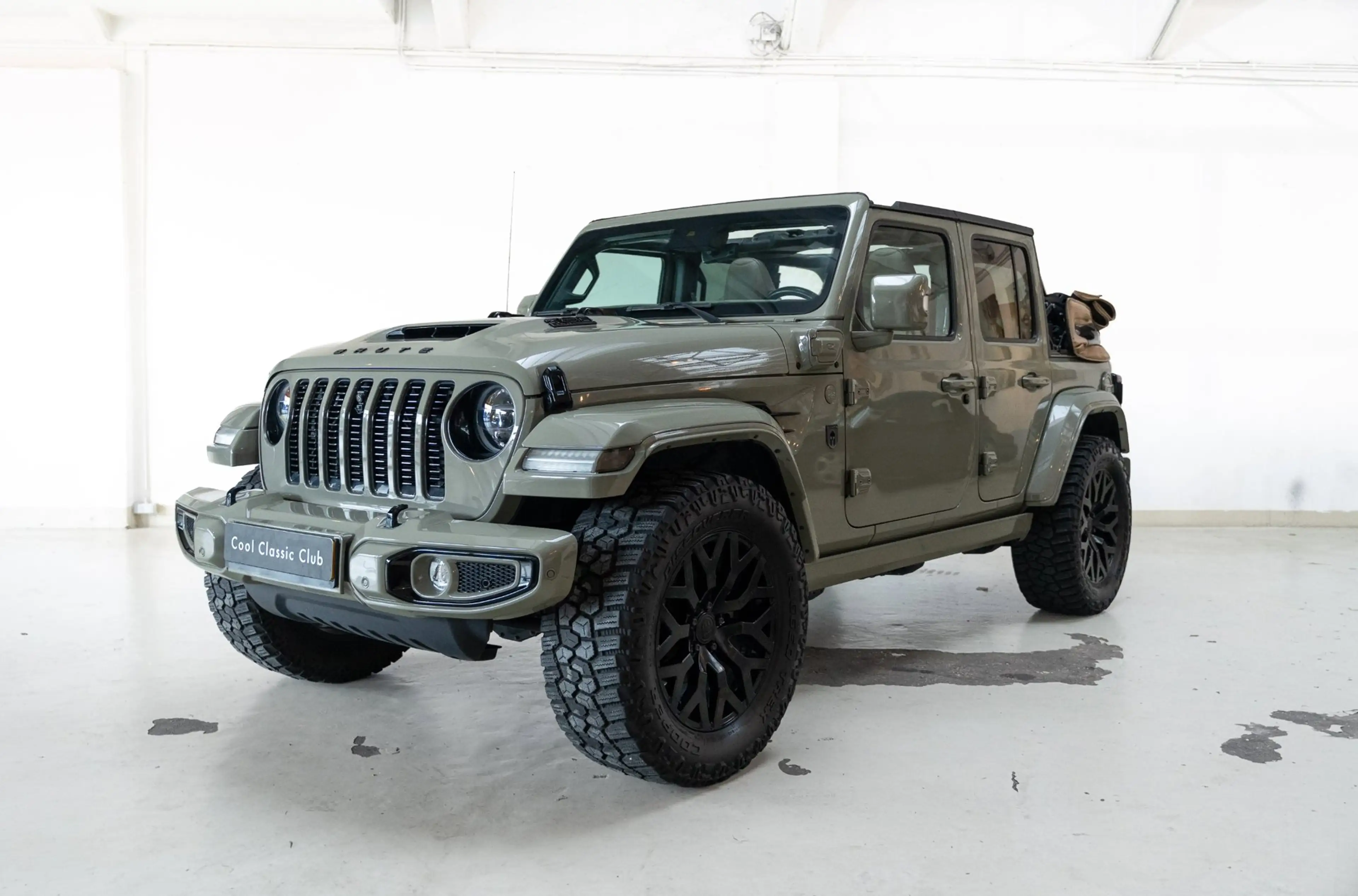 Jeep Wrangler Unlimited 4xe 380 Sahara - BRUTE - Convertible -