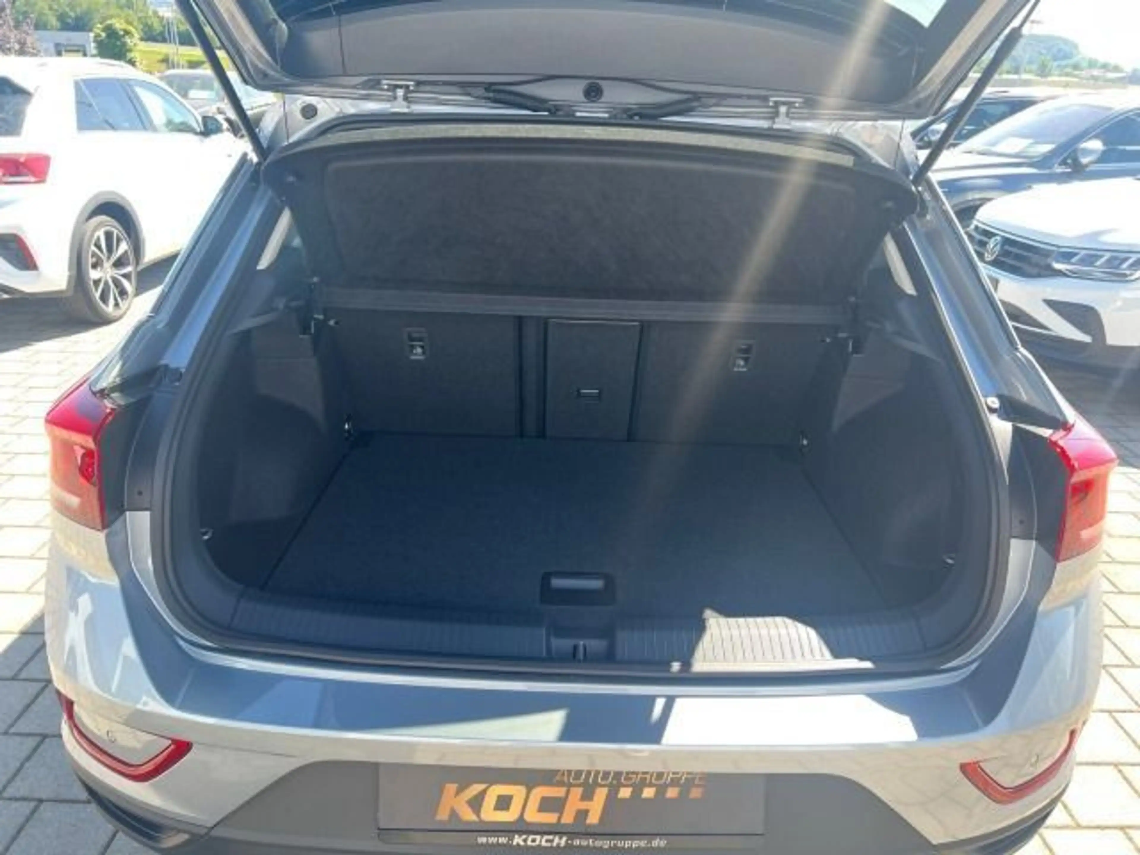 Volkswagen T-Roc 1.5TSI Goal DSG Navi LED Kamera — photo 15