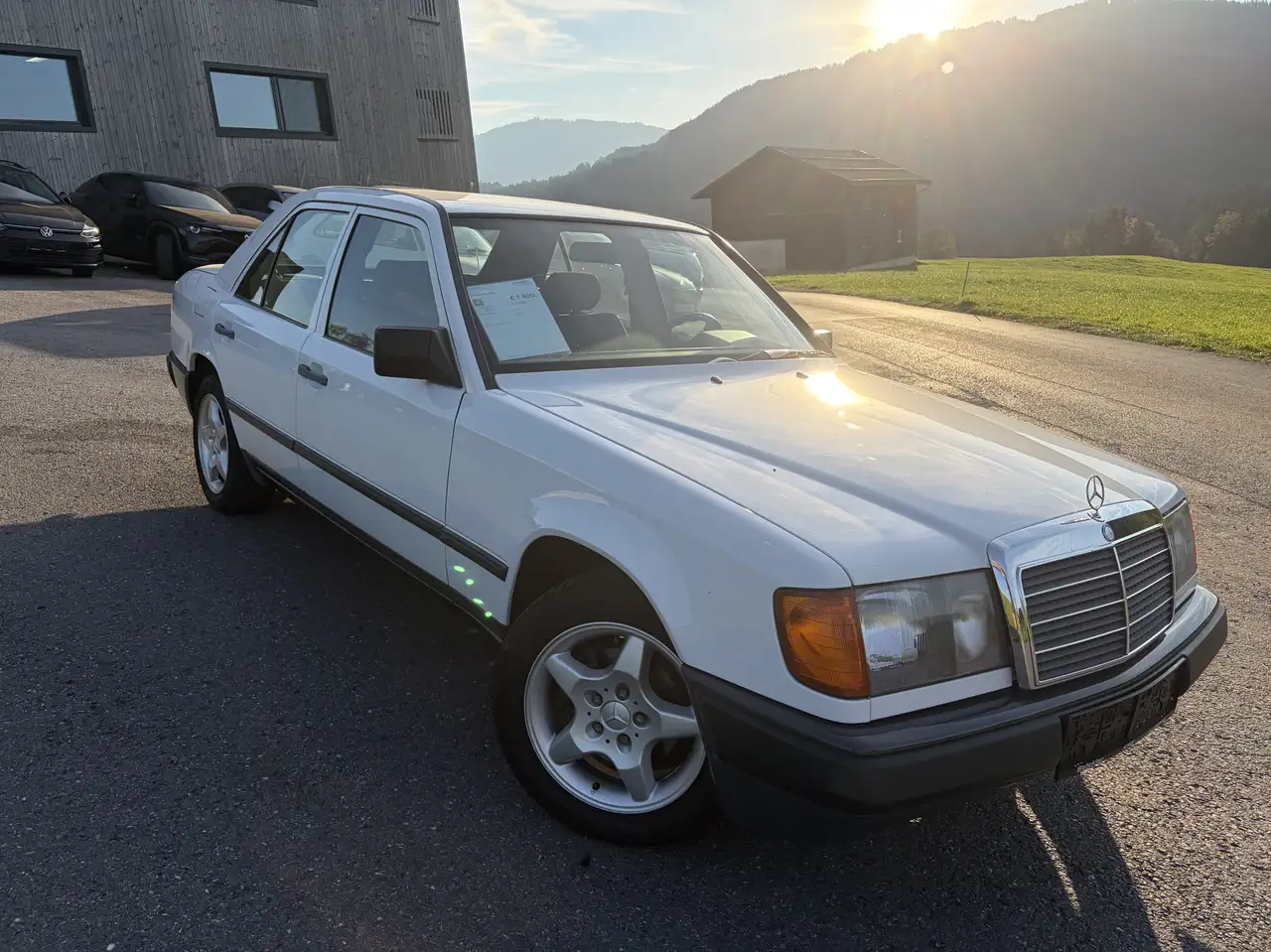 Mercedes-Benz 260 E260, foto 3