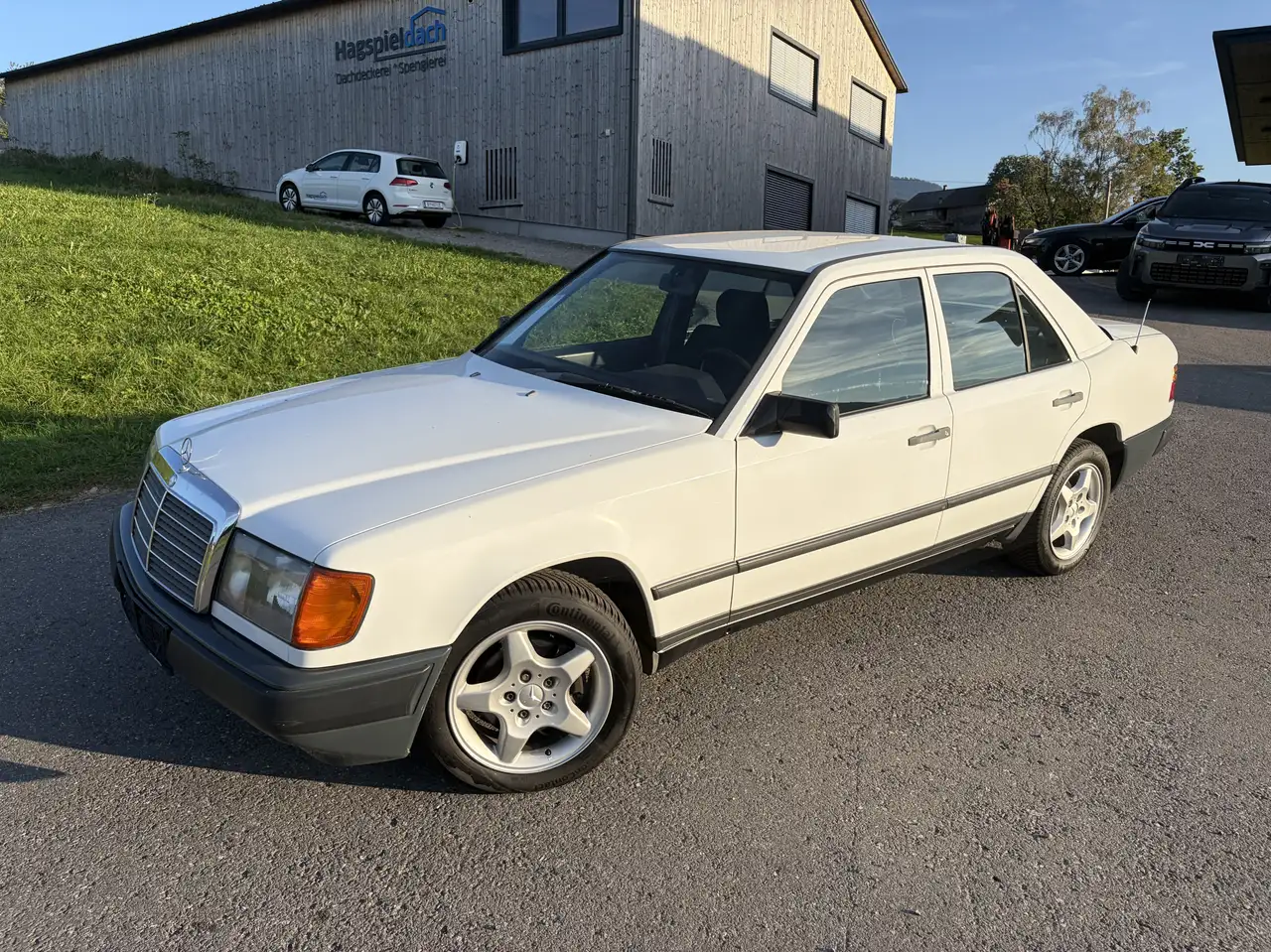 Mercedes-Benz 260 E260, foto 1