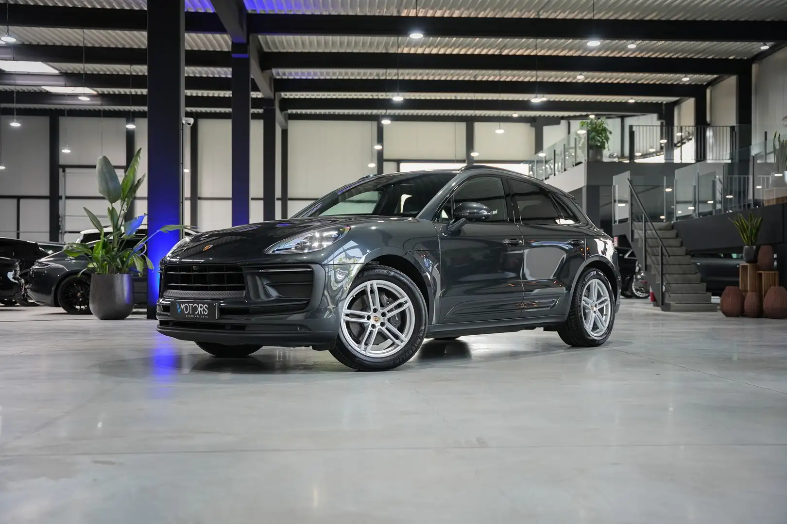 Porsche Macan 2.0 Turbo PDK - pano - CC - 360° camera - Bose Gris - 1