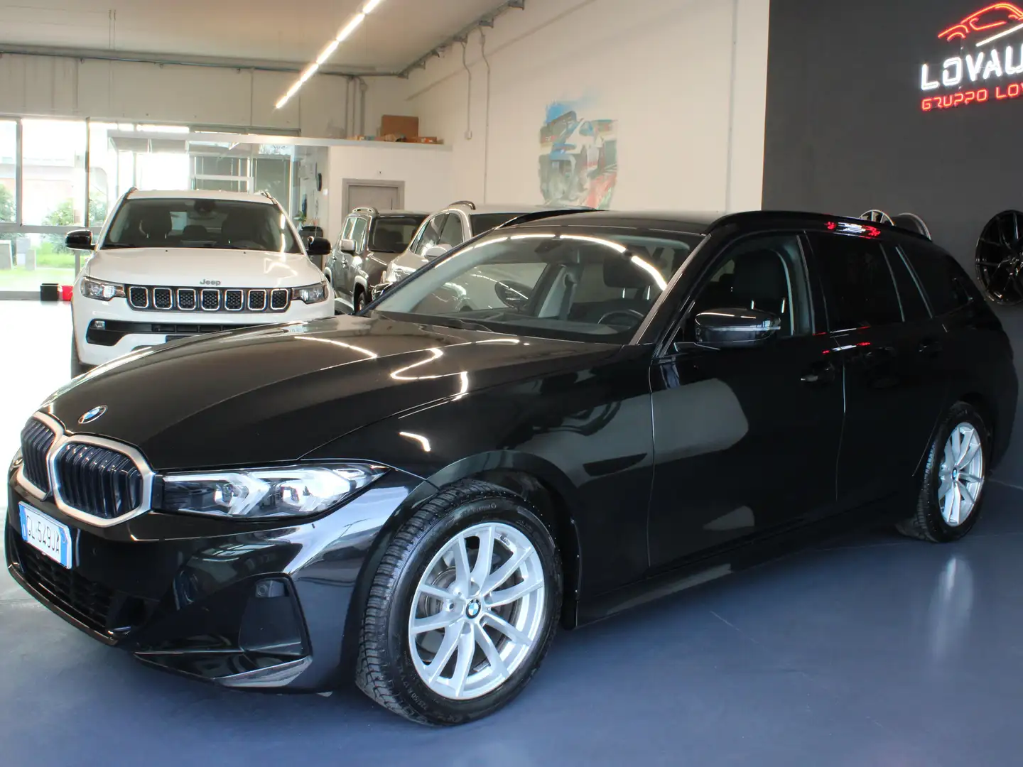 BMW 318 Serie 3 G21 2022 Touring 318d mhev 48V auto Zwart - 2