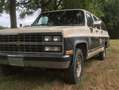GMC Suburban 2500HD 7400cc BIG BLOCK Beige - thumbnail 1