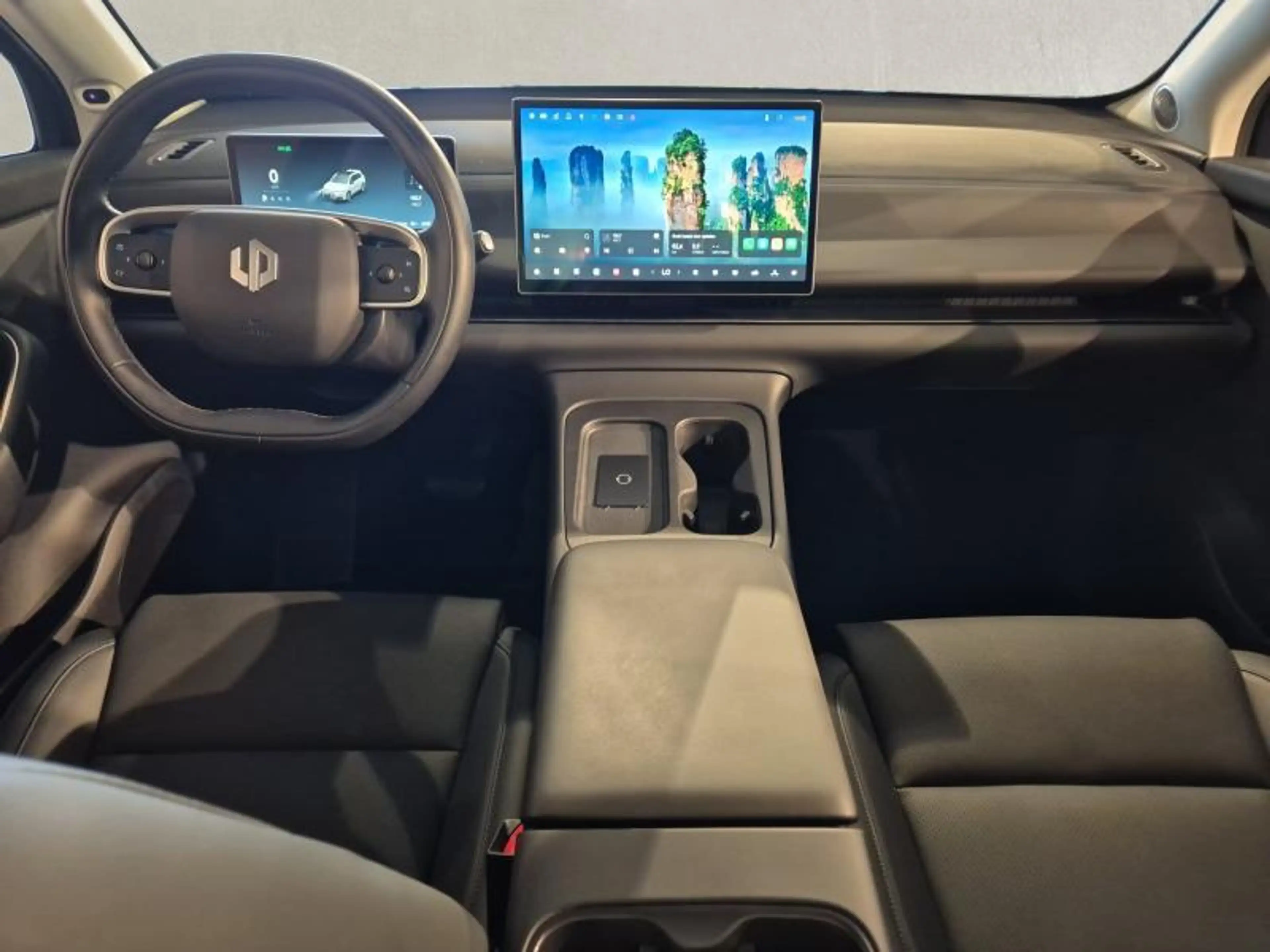 Leapmotor C10 Design Pro — photo 15