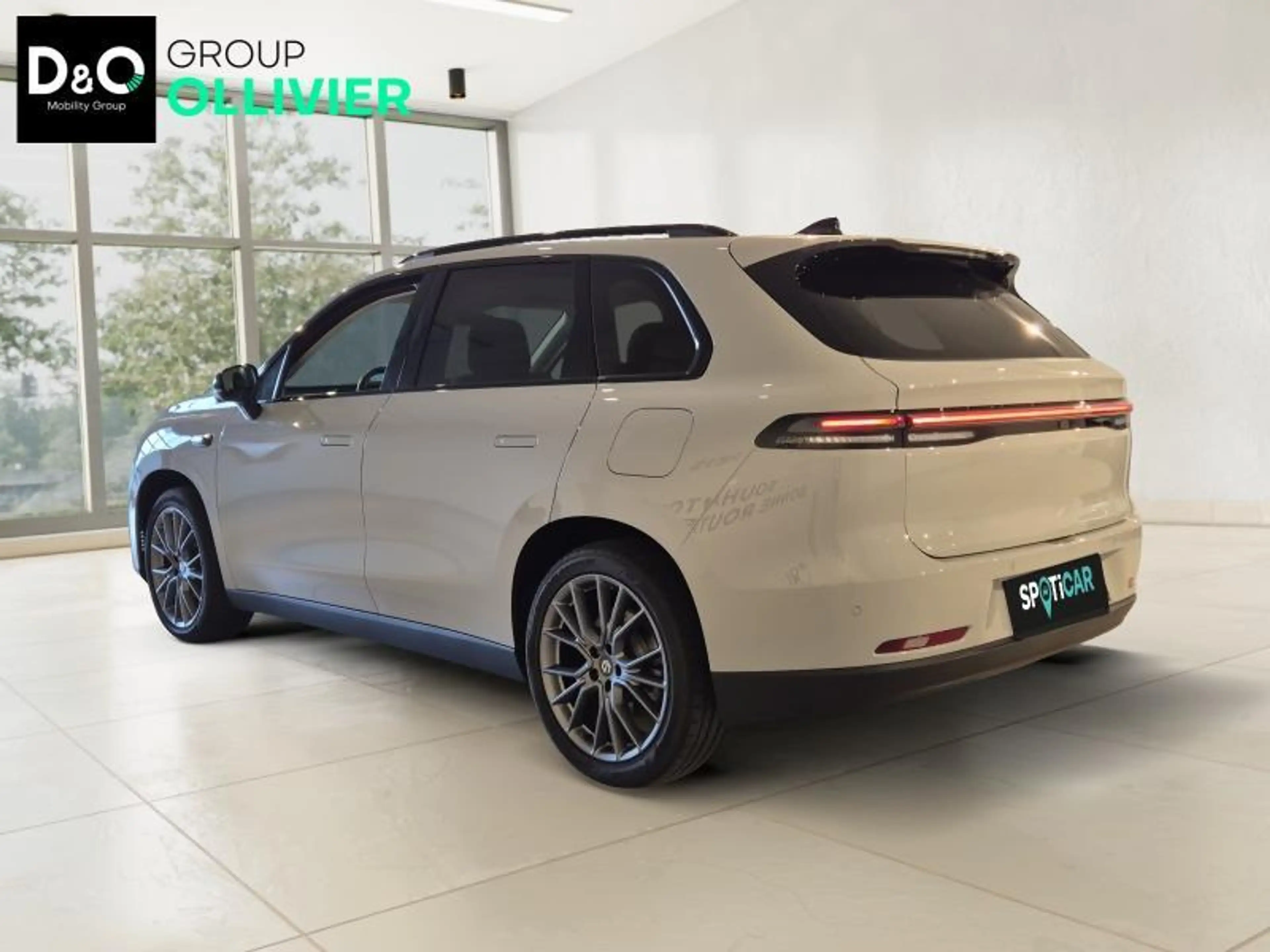 Leapmotor C10 Design Pro — photo 3