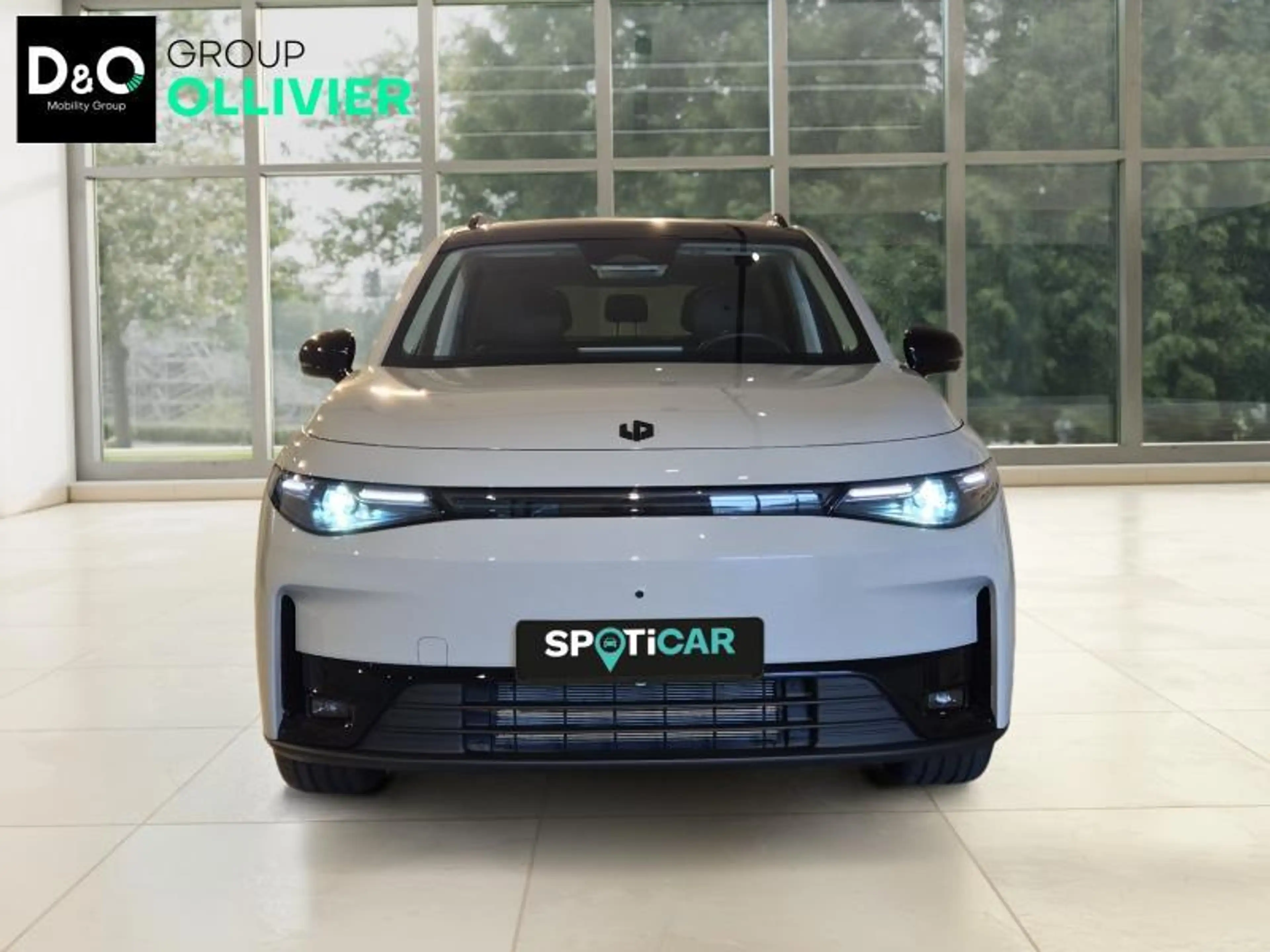 Leapmotor C10 Design Pro — photo 8