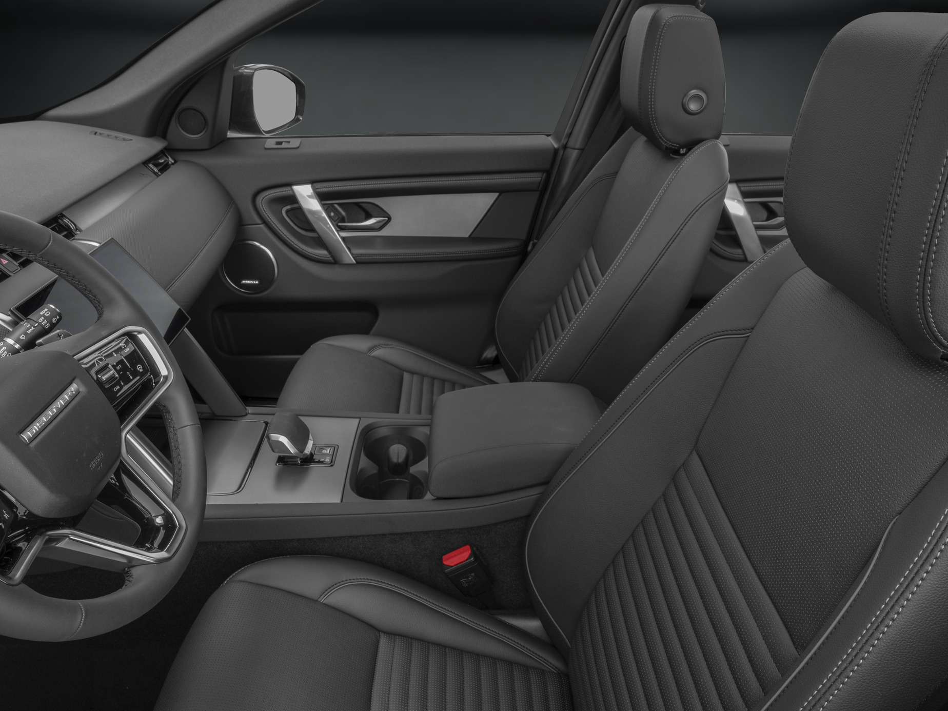 2026 Land Rover Discovery Sport Landmark 4WD — photo 1