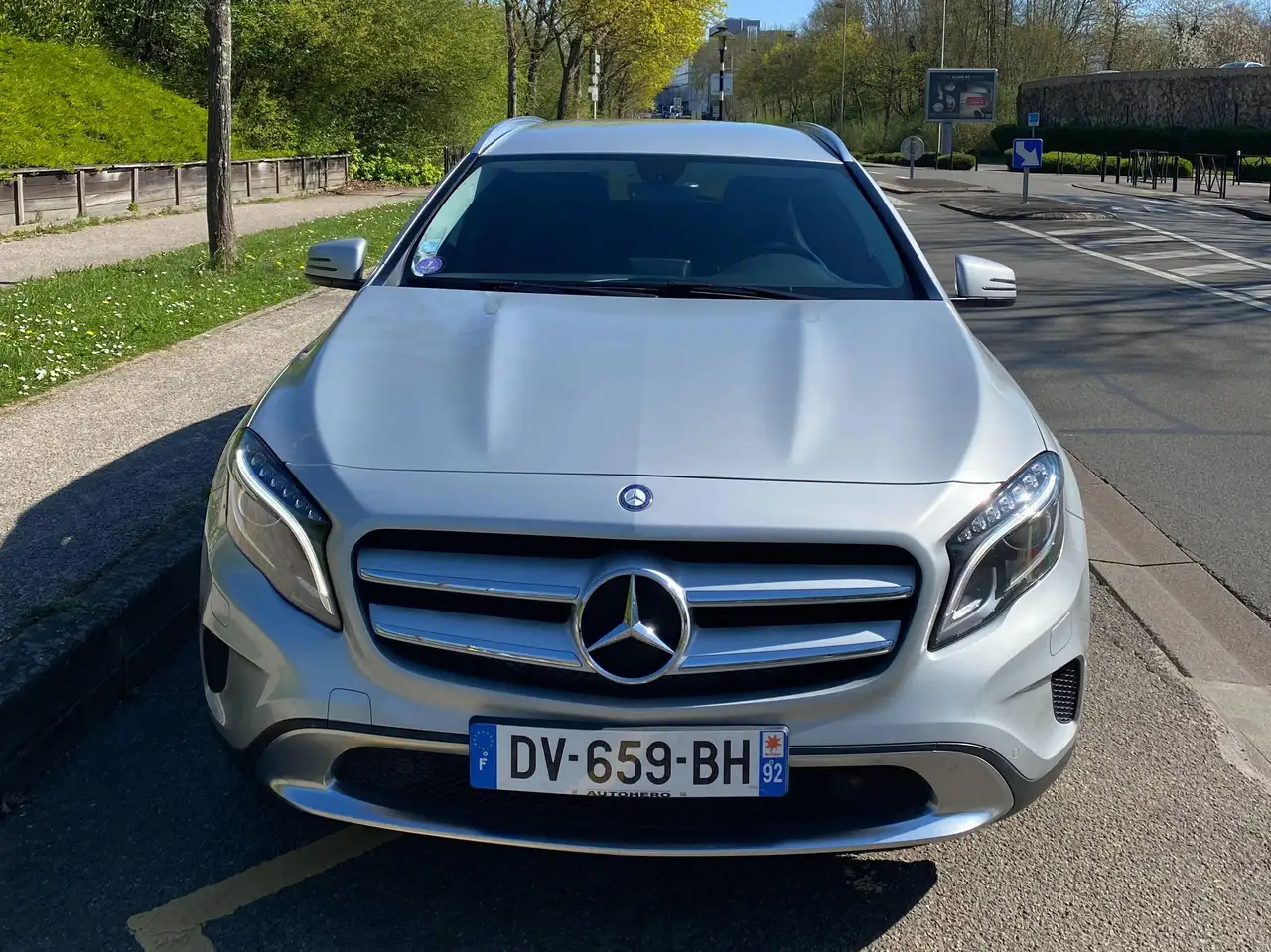 Mercedes-Benz GLA 200