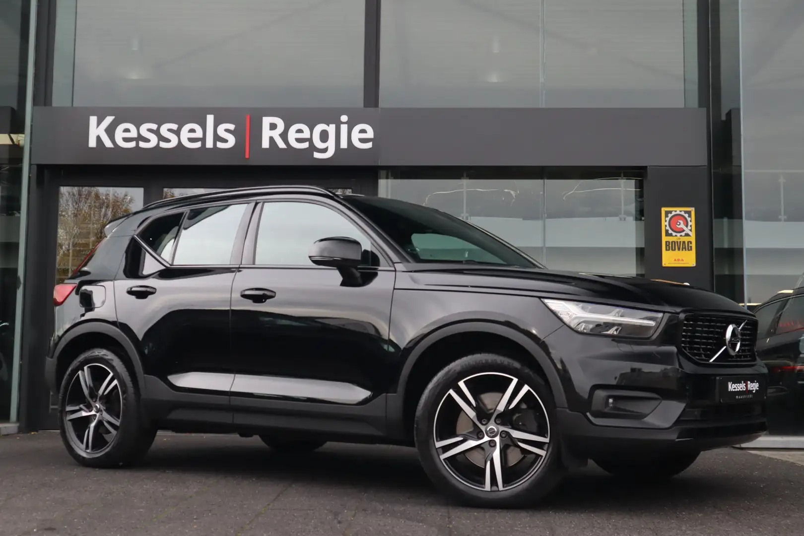 Volvo XC40 1.5 T5 Recharge R-Design H&K Keyless ACC El.haak C - 2