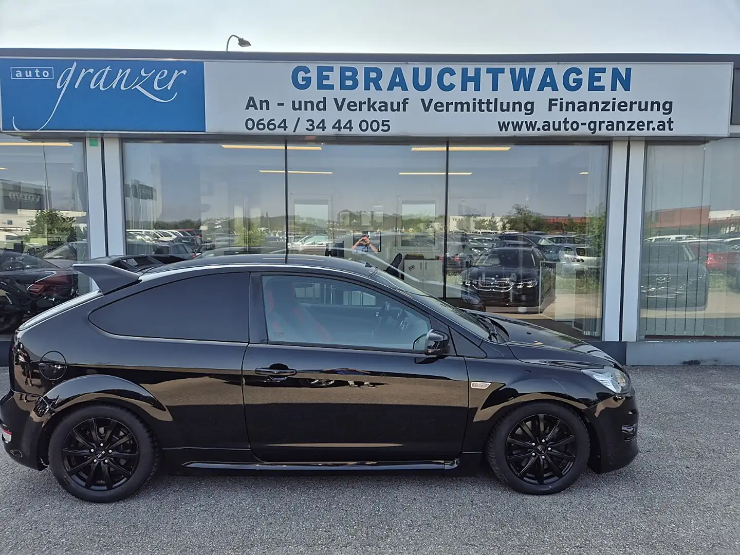 Ford Focus ST Schwarz - 1