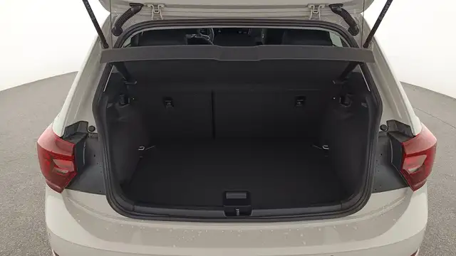 Volkswagen Polo view 7