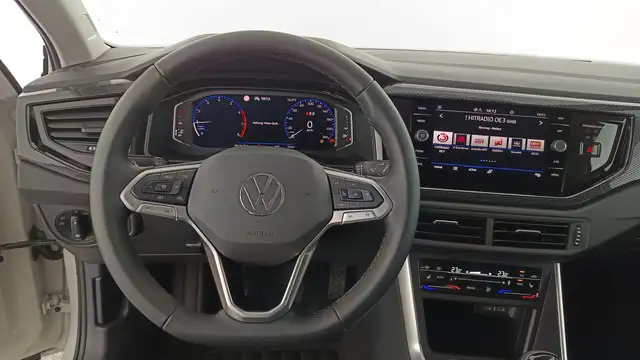 Volkswagen Polo view 14