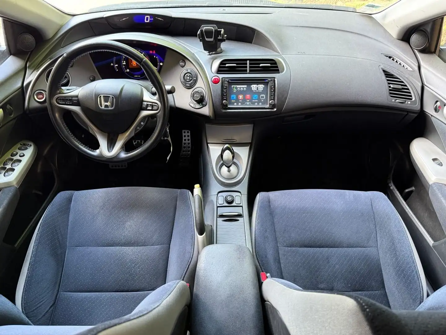 Honda Civic 2.2 i-CDTi 140cv Sport 3e main Beige - 2