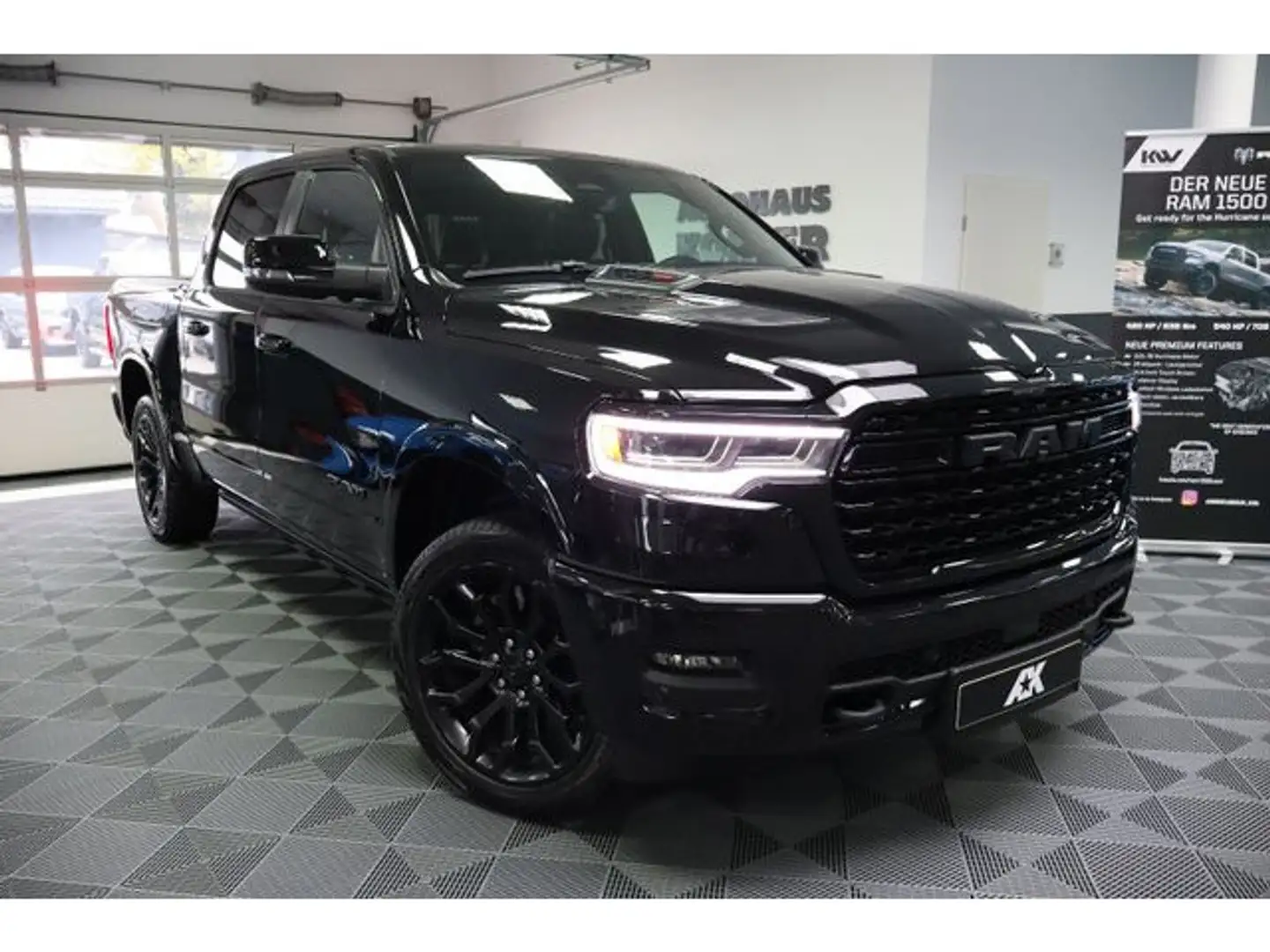 Dodge RAM Limited Night Gen6,LPG,P.Displ,Massage,E-Heckkl. Black - 2