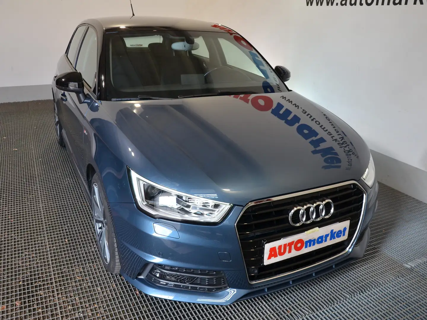 Audi A1 1.6 TDI 116 CV S tronic S-Line Bleu - 2