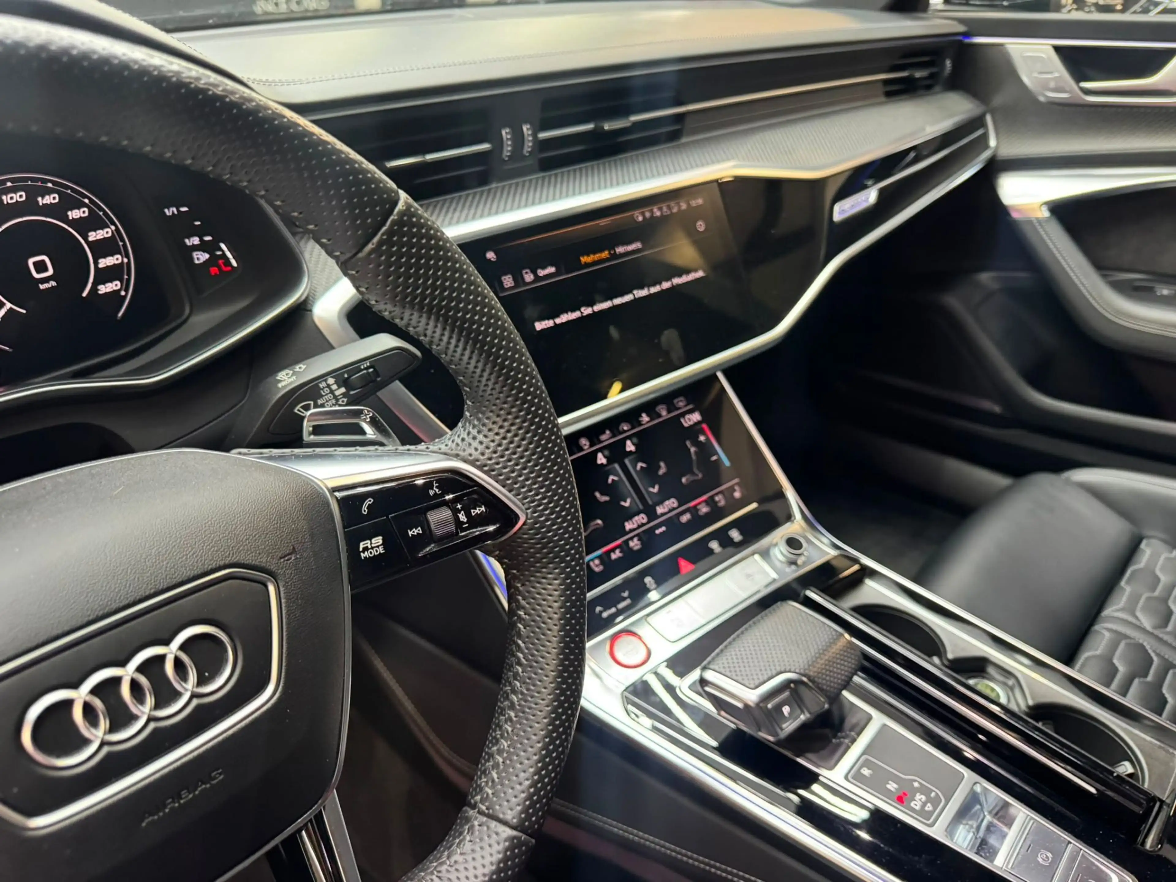 Audi RS7 Sportback 4,0 TFSI quattro S-tronic — photo 15