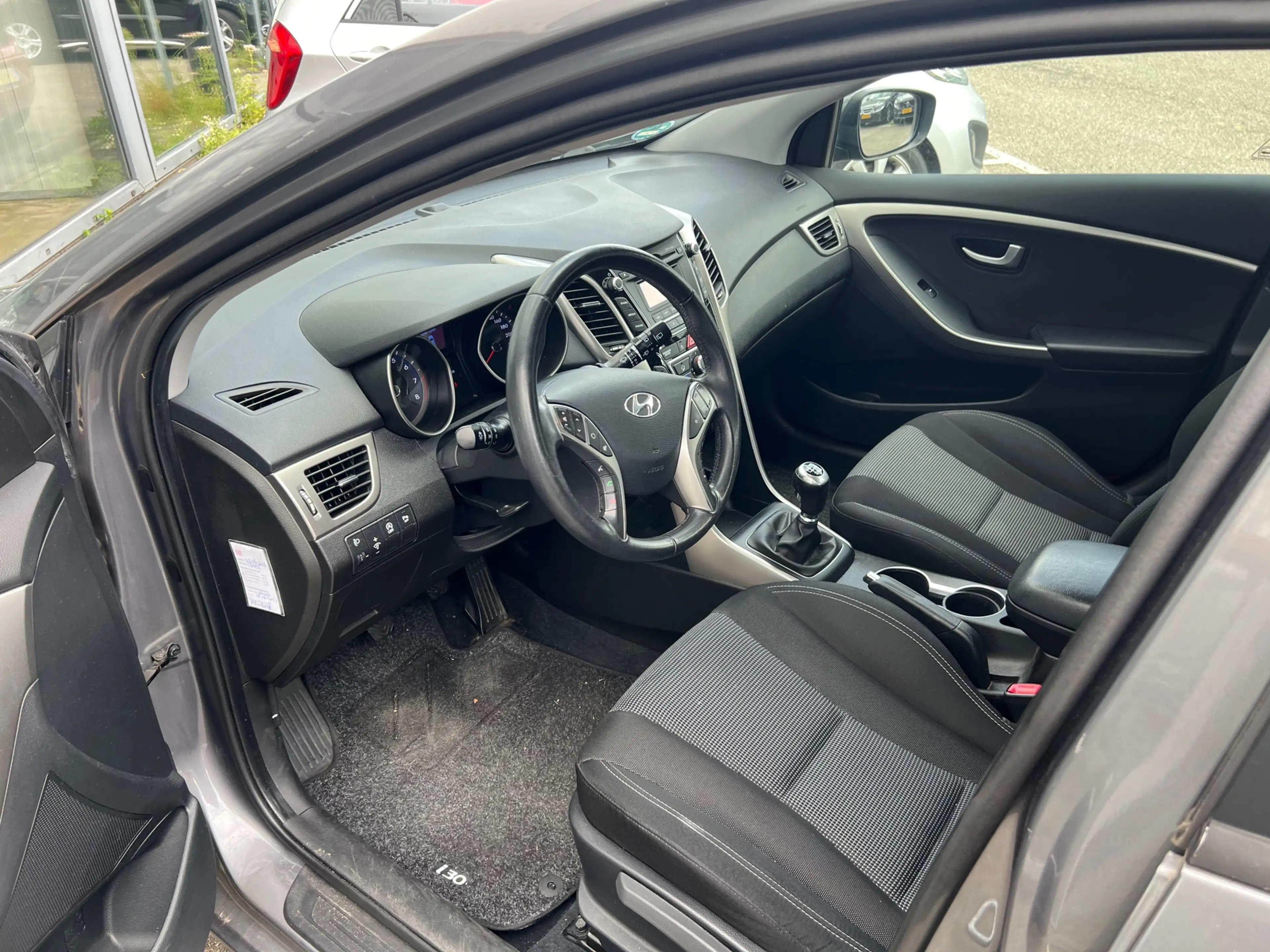 Hyundai i30 1.6 GDI i-Motion PDC | AIRCO | DEALER ONDERHOUDEN — photo 9