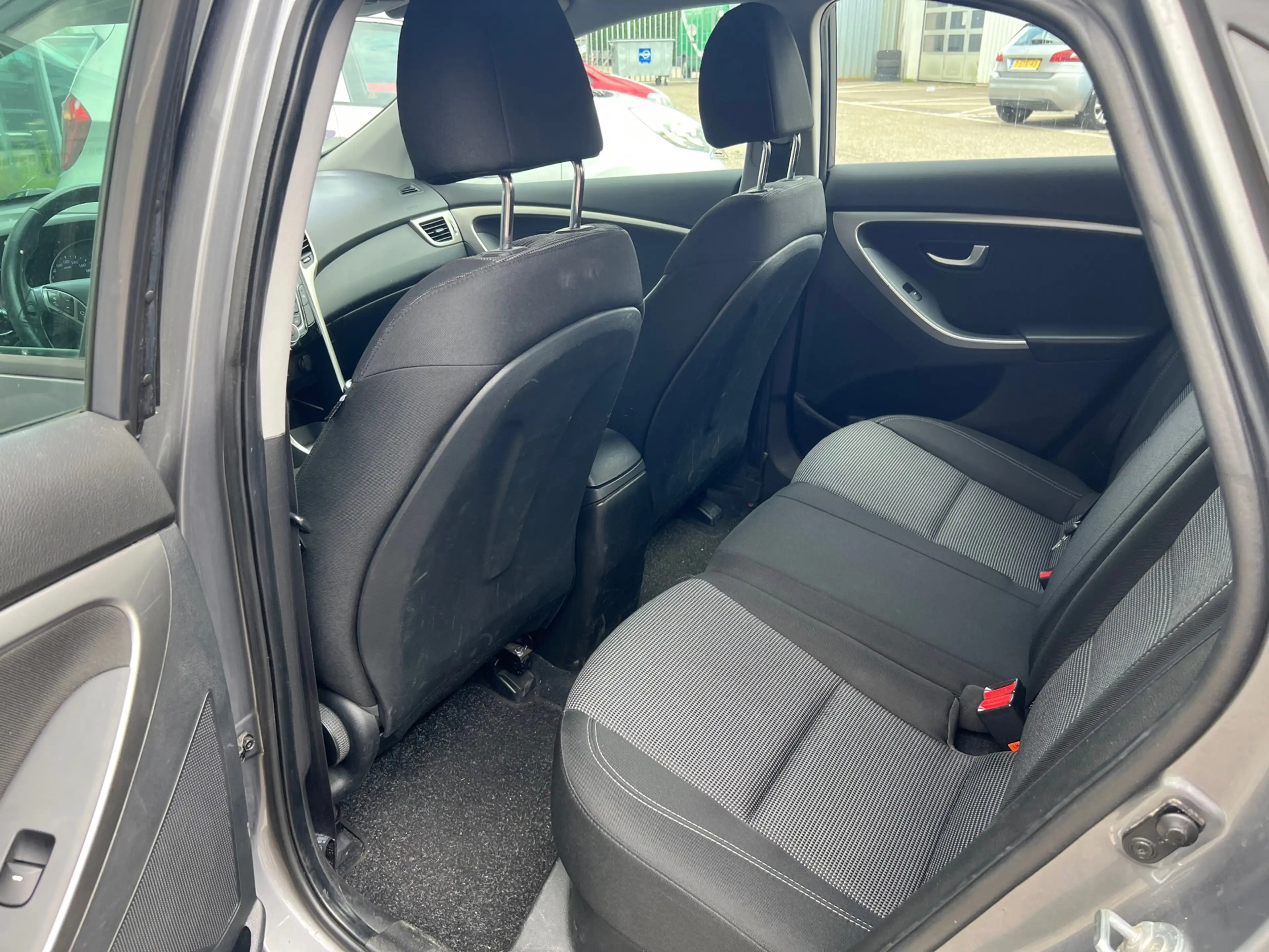 Hyundai i30 1.6 GDI i-Motion PDC | AIRCO | DEALER ONDERHOUDEN — photo 10