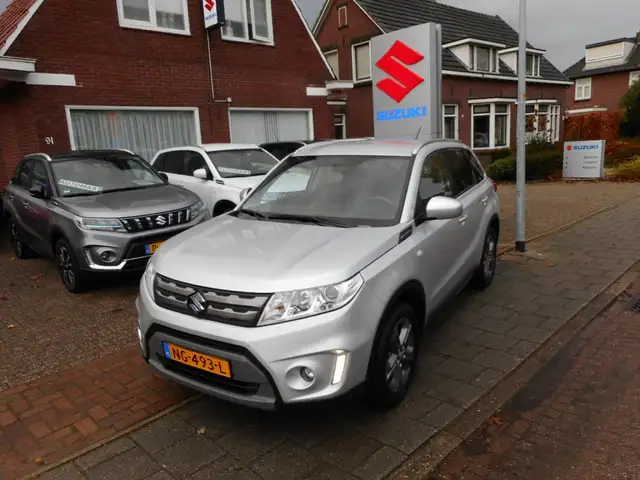 Suzuki Vitara EXCLUSIVE / Rijklaarprijs