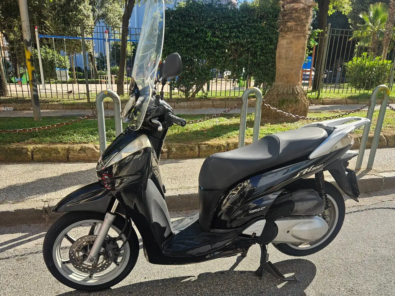 Honda SH 300