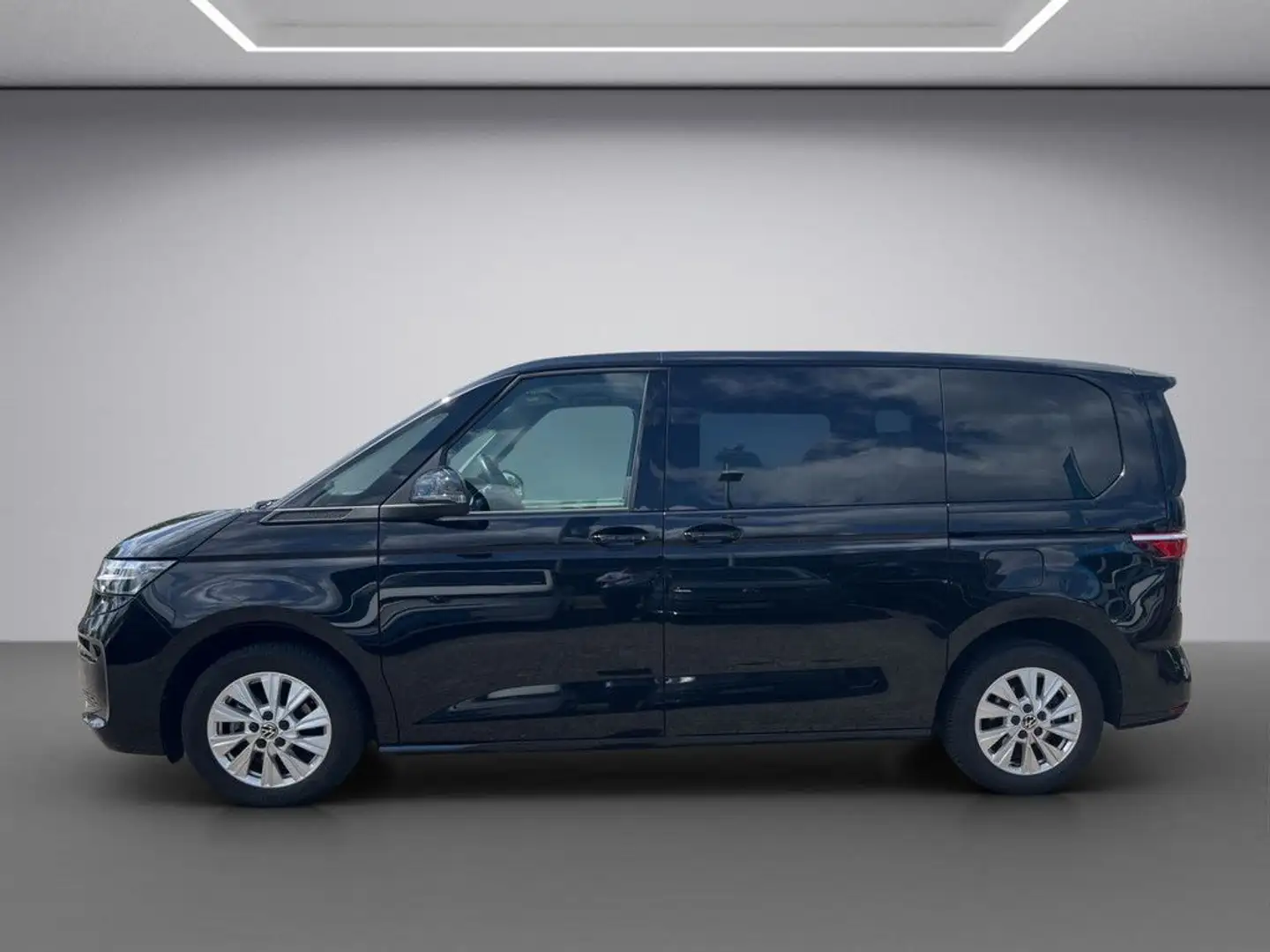 Volkswagen T7 Multivan Life KÜ 2.0TDI 110kW DSG SHZ AHK LED Schwarz - 2