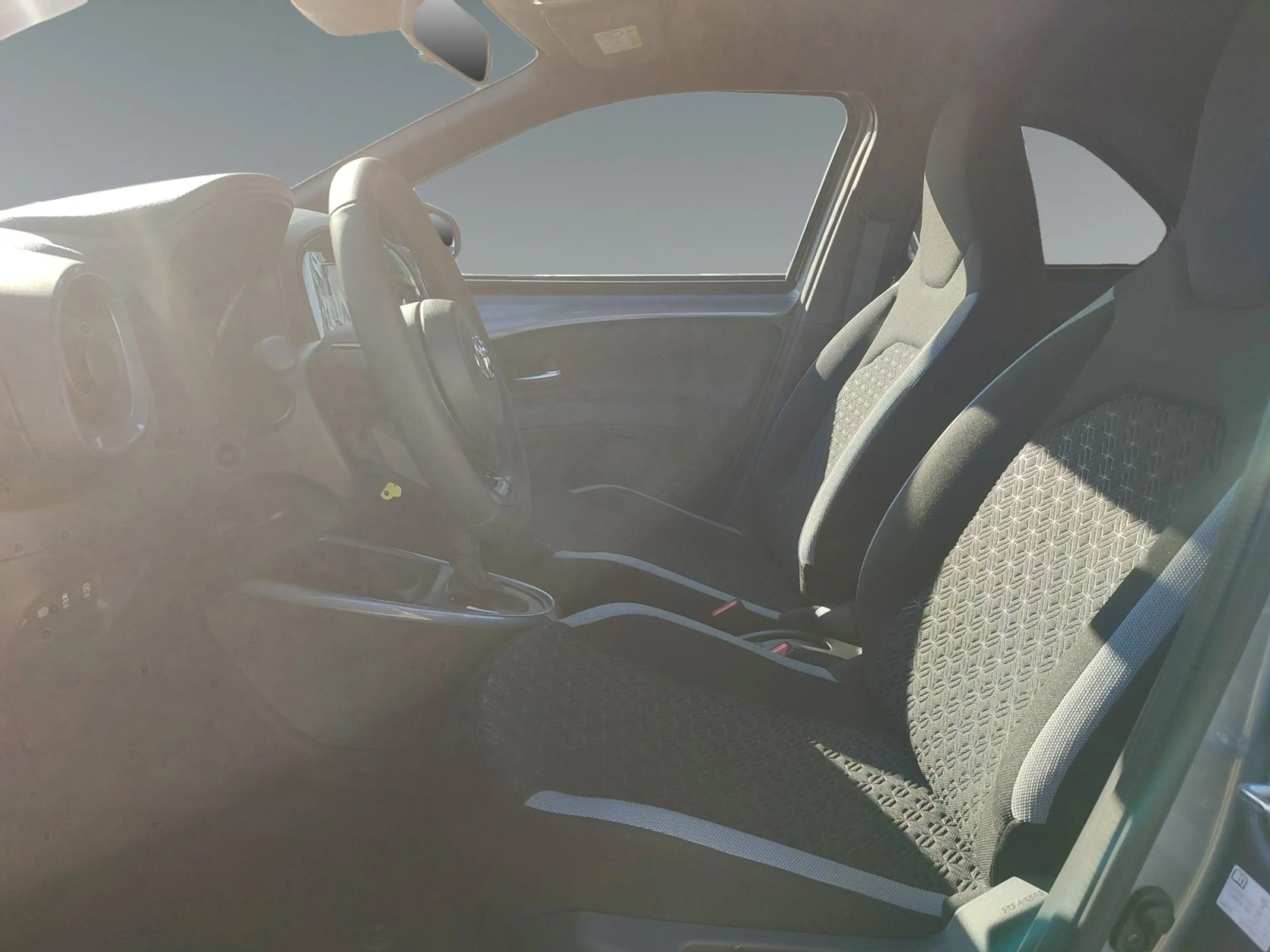 Toyota Aygo X 1.0 Teamplayer CARPLAY*RFK*SHZ*AT* — photo 10