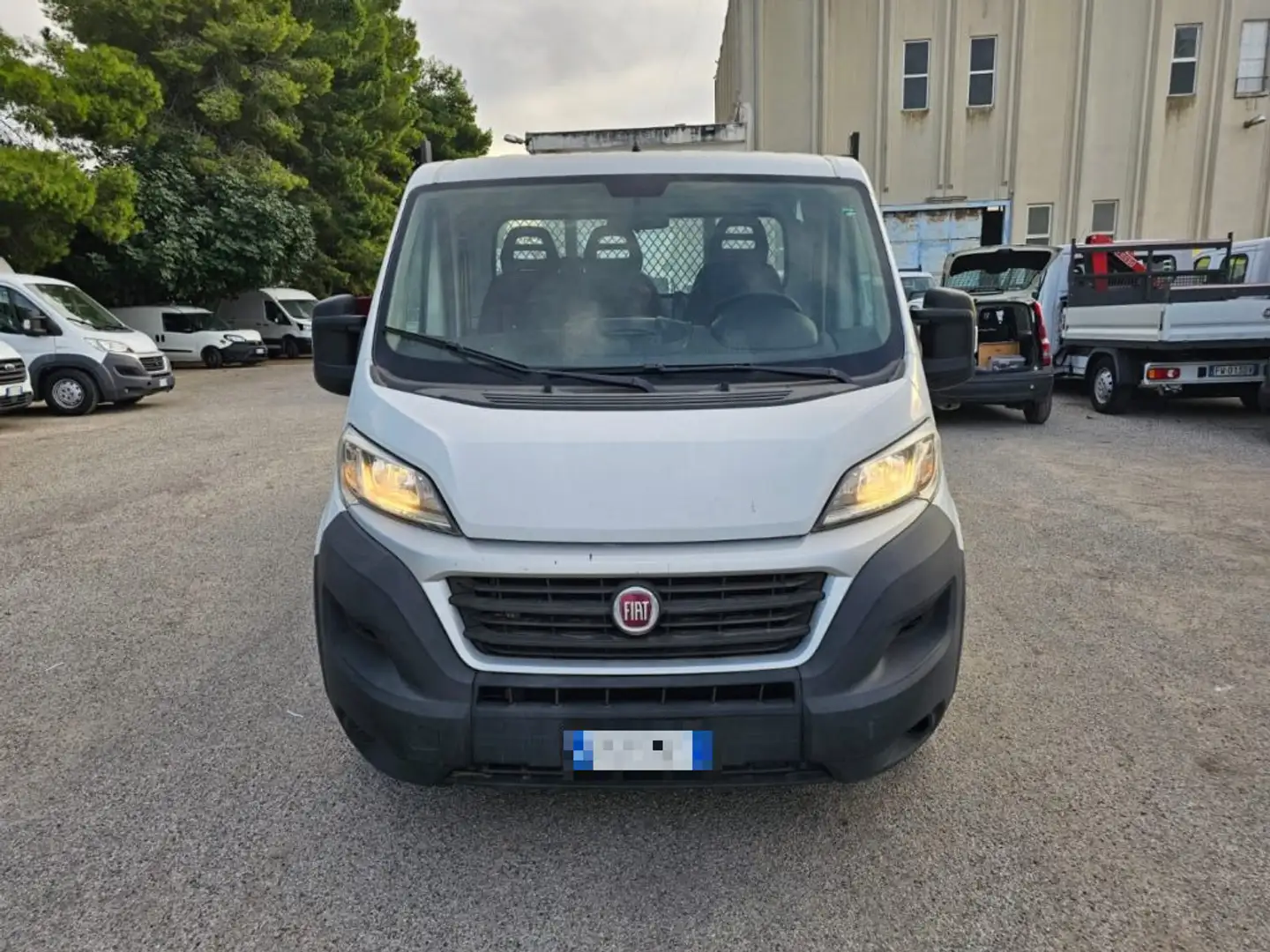 Fiat Ducato 35 2.3 MJT 130CV CASSONE FISSO Bianco - 2